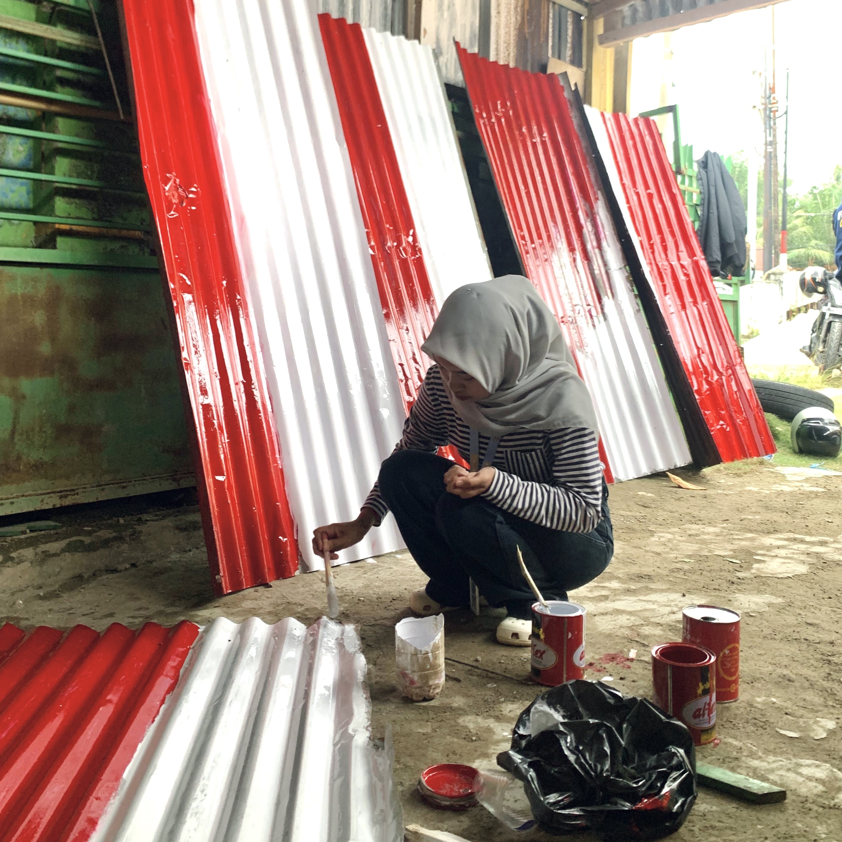 Lanjutan membuat taman jembatan kualo 