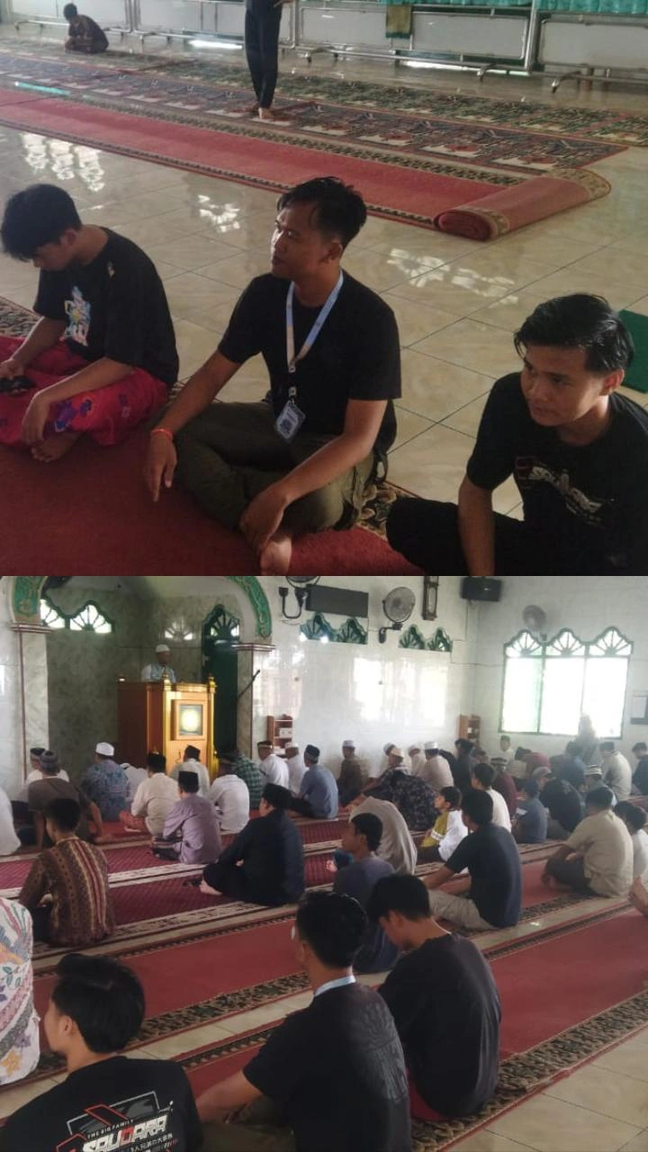 Sholat Jum'at berjamaah di masjid Khairunnisa 02,01,2025