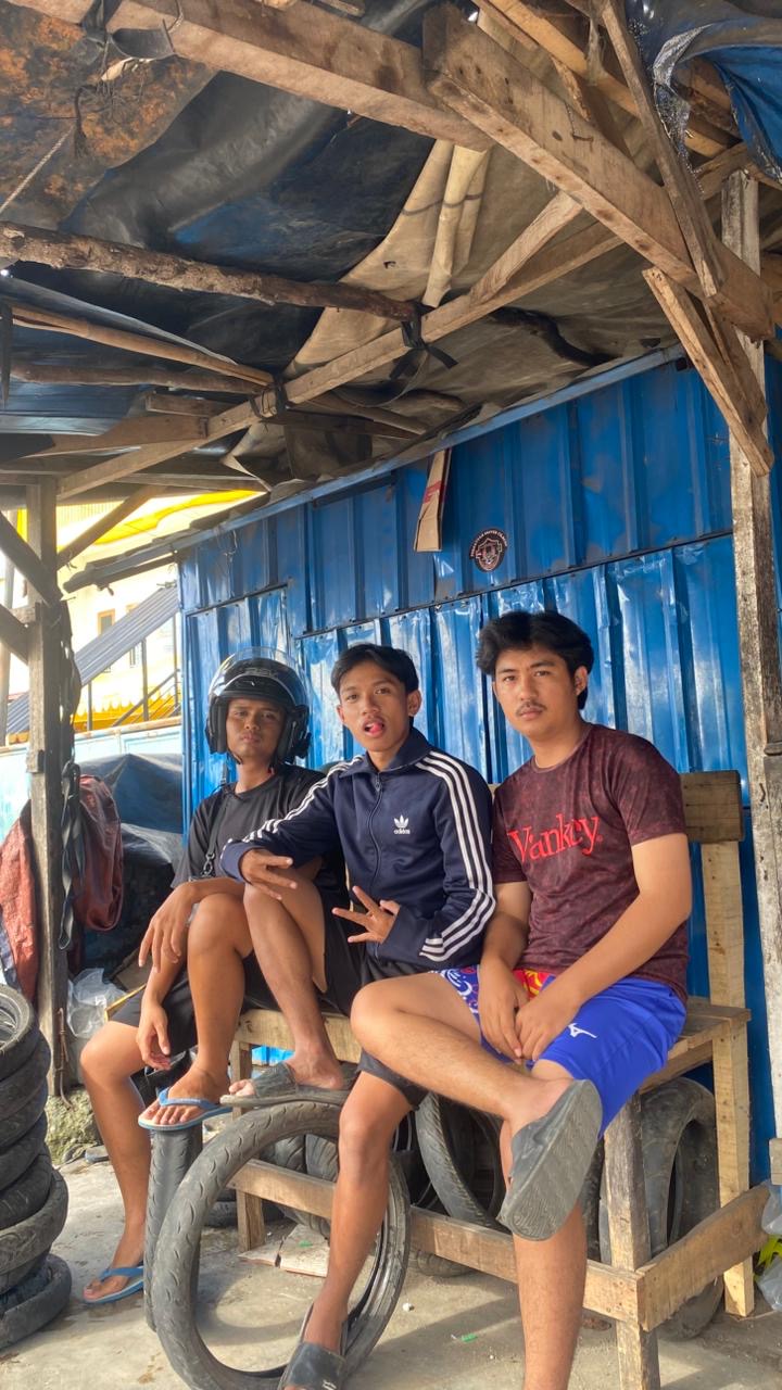 mencari ban untuk proker 