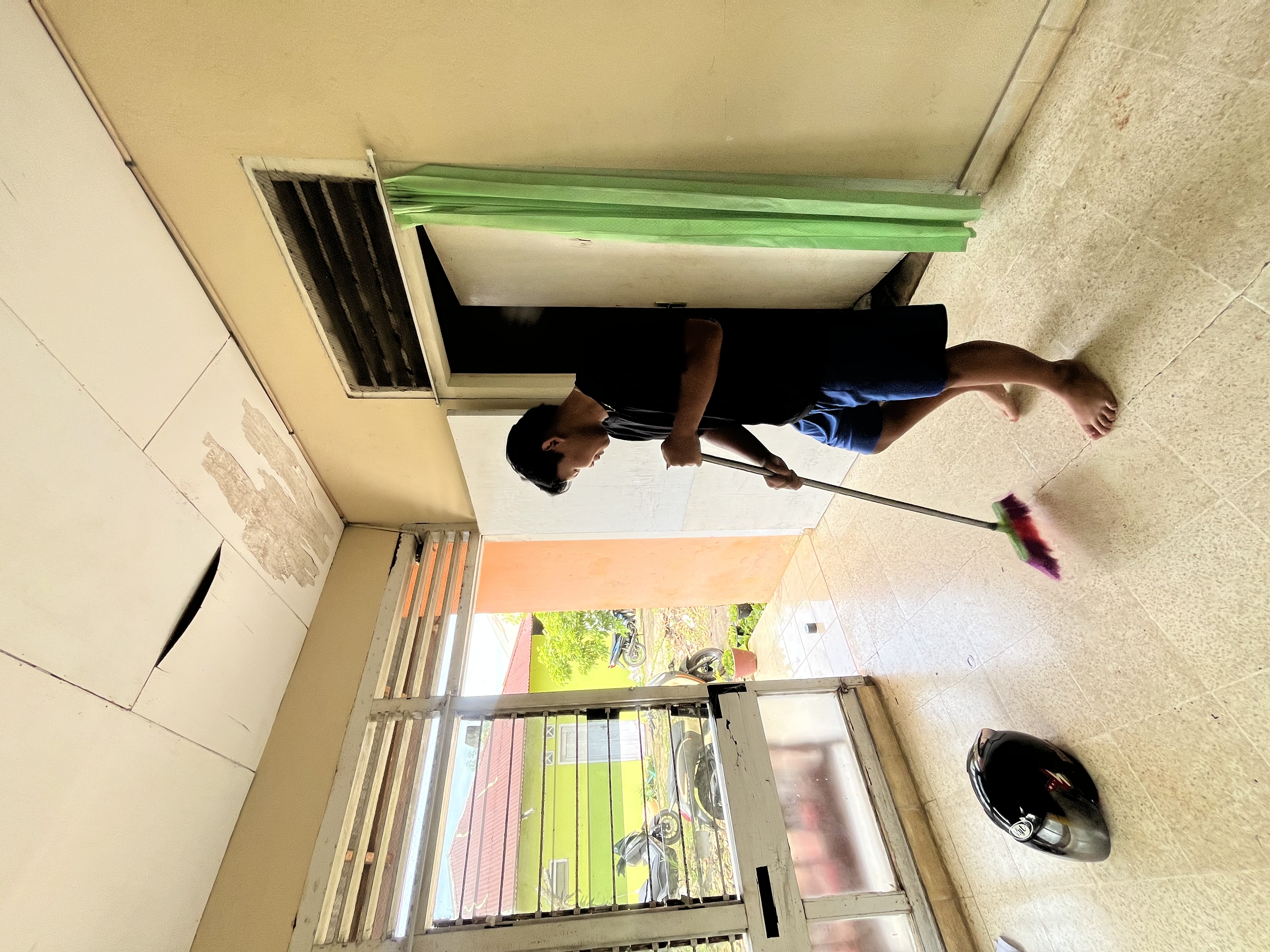 Piket harian di posko