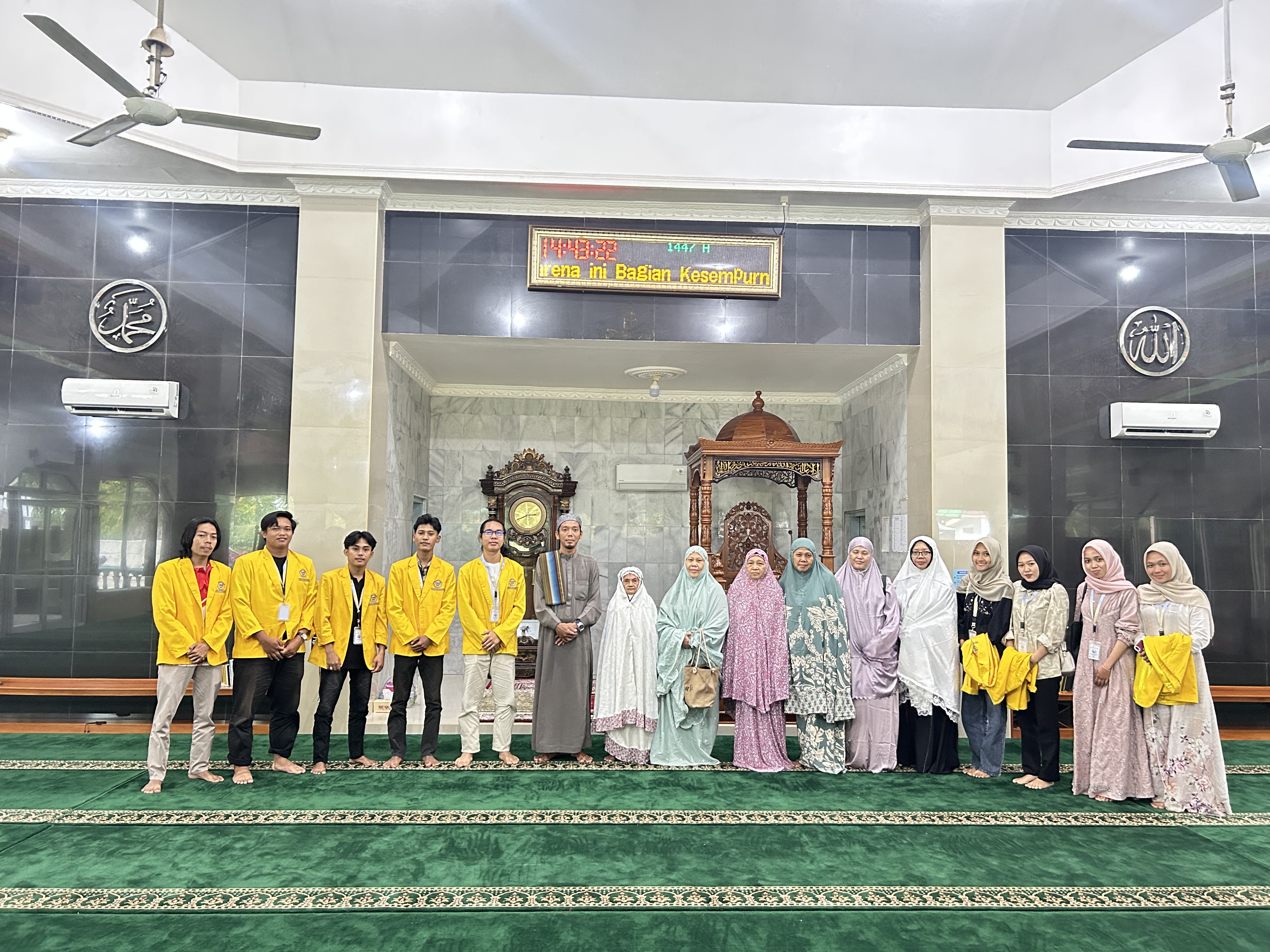 Kegiatan ikut kajian di masjid Al Hidayah RT 17 kelurahan sawah lebar kota bengkulu