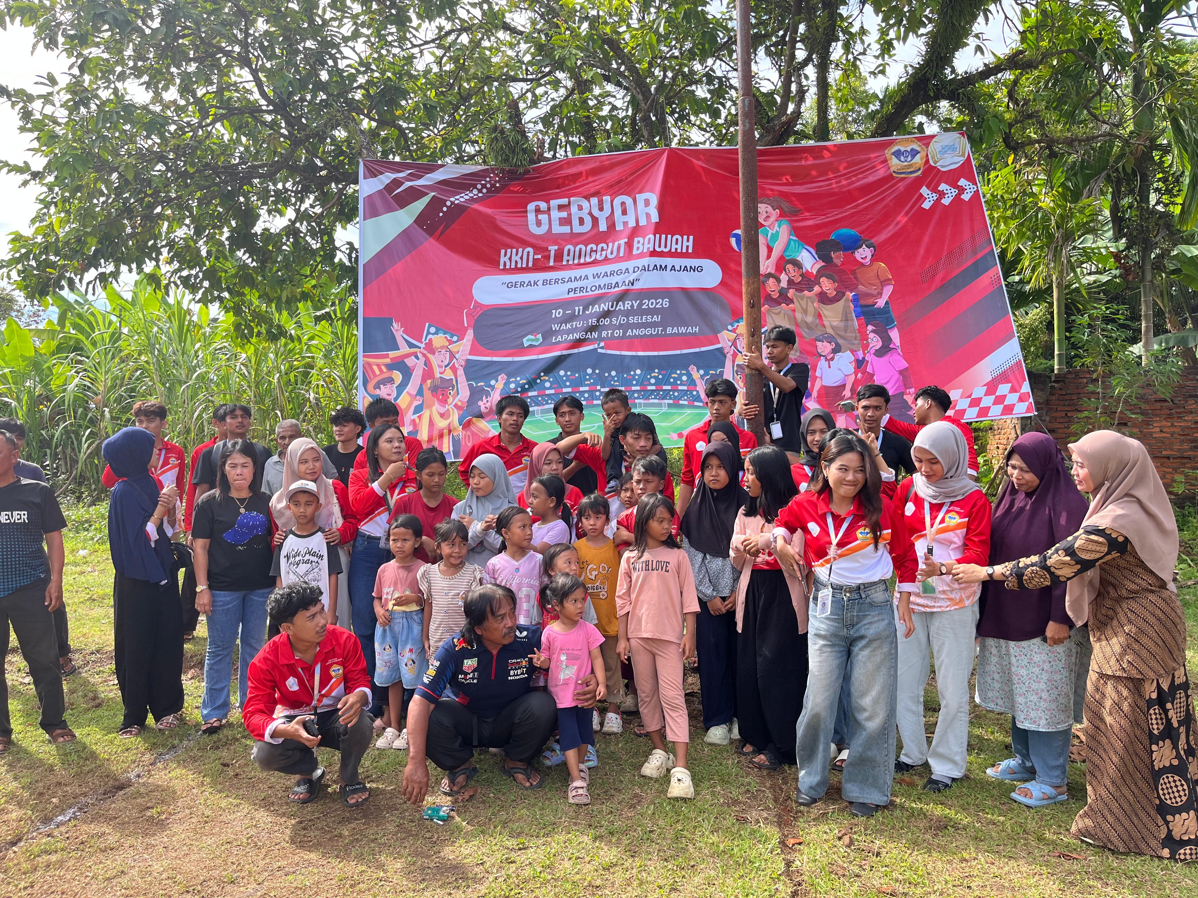 Lomba gabungan bersama warga kelurahan anggut bawah
