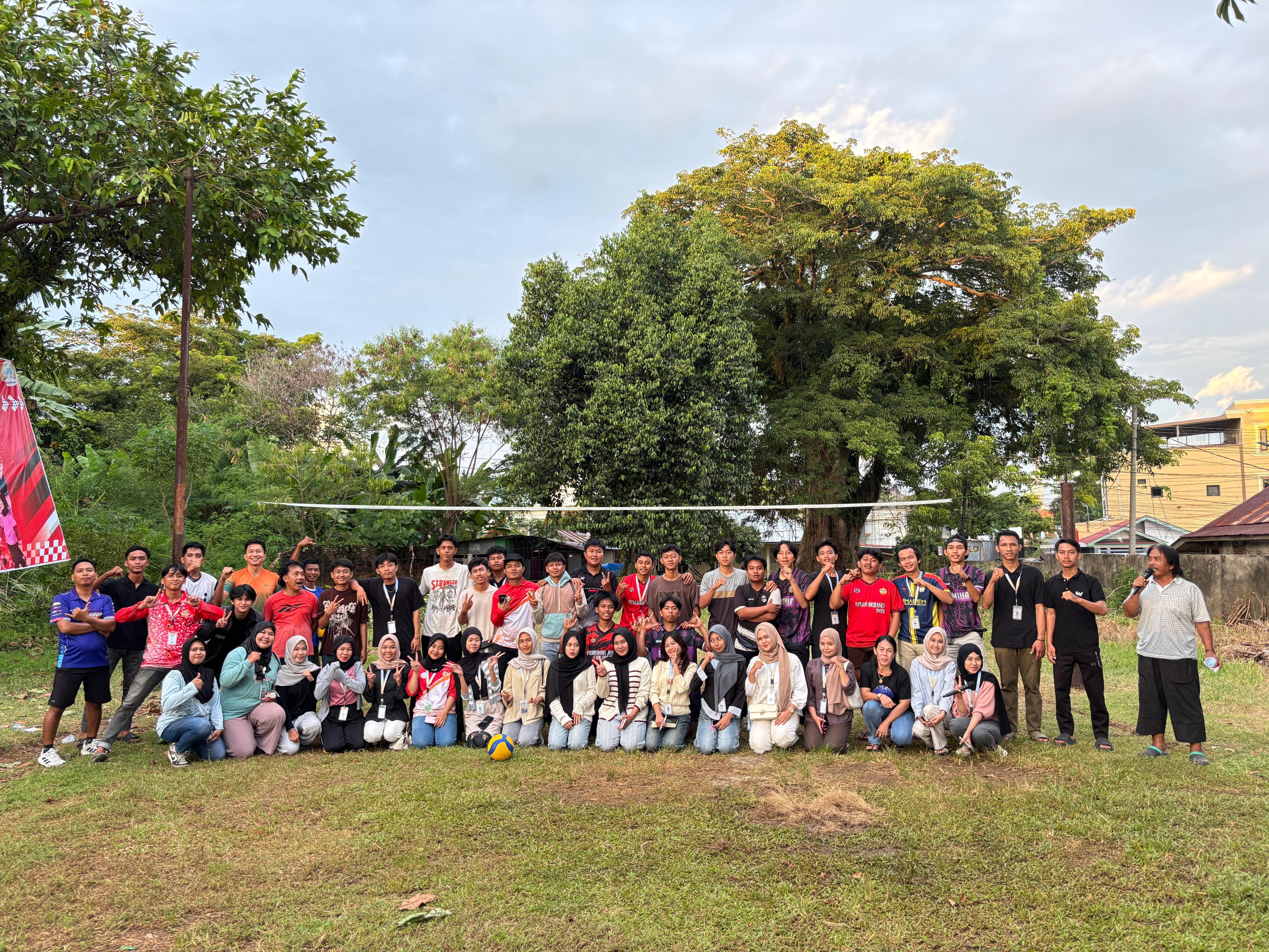 Dokumentasi Penutupan Lomba Antar Warga Kelurahan Anggut Bawah.