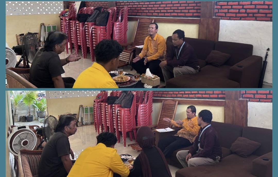 Monitoring LPPM ke posko KKN kelompok 52 di rumah Rt 01 Anggut bawah.