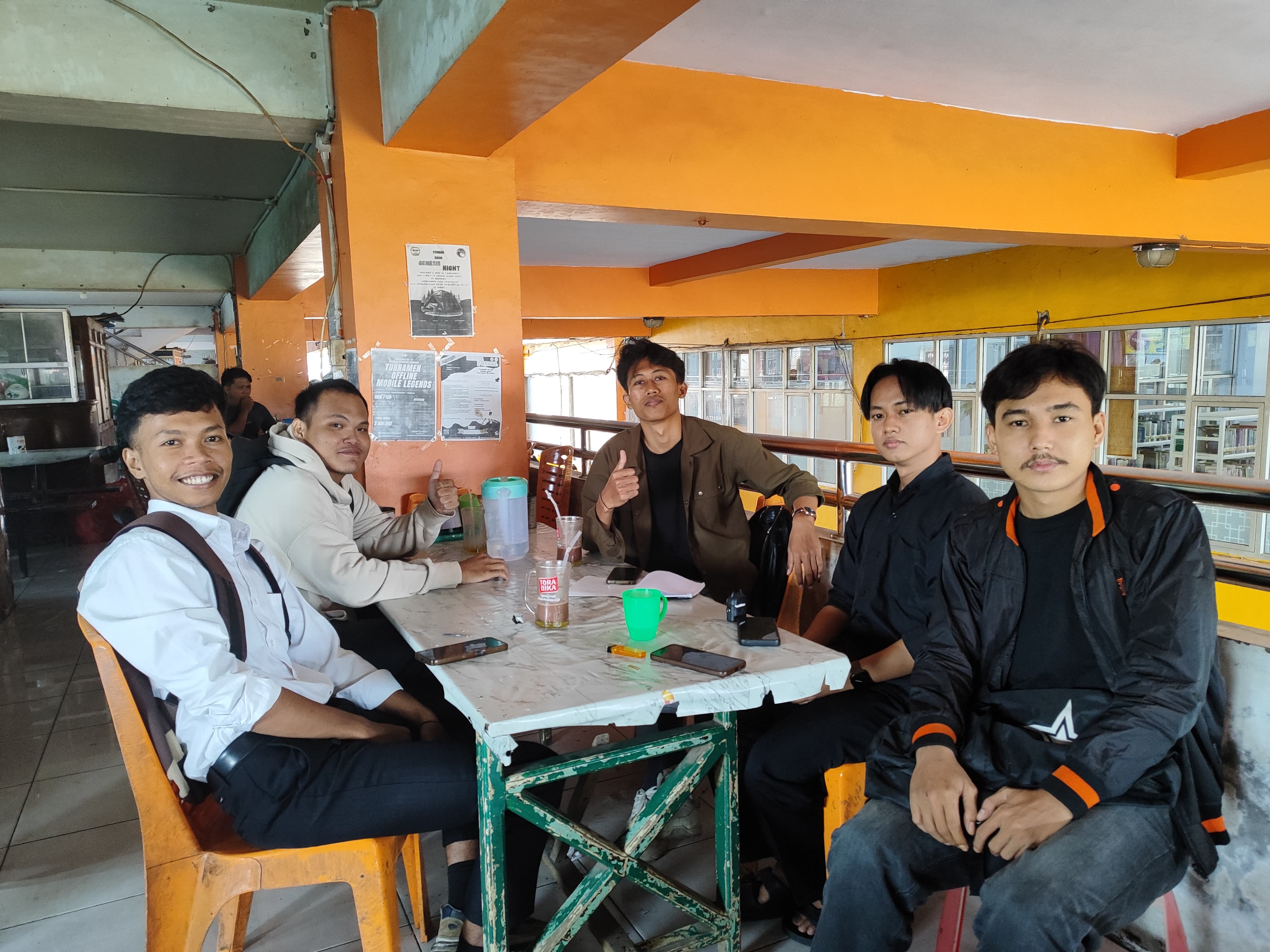 Rapat kelompok, pembentukan struktur kelompok 