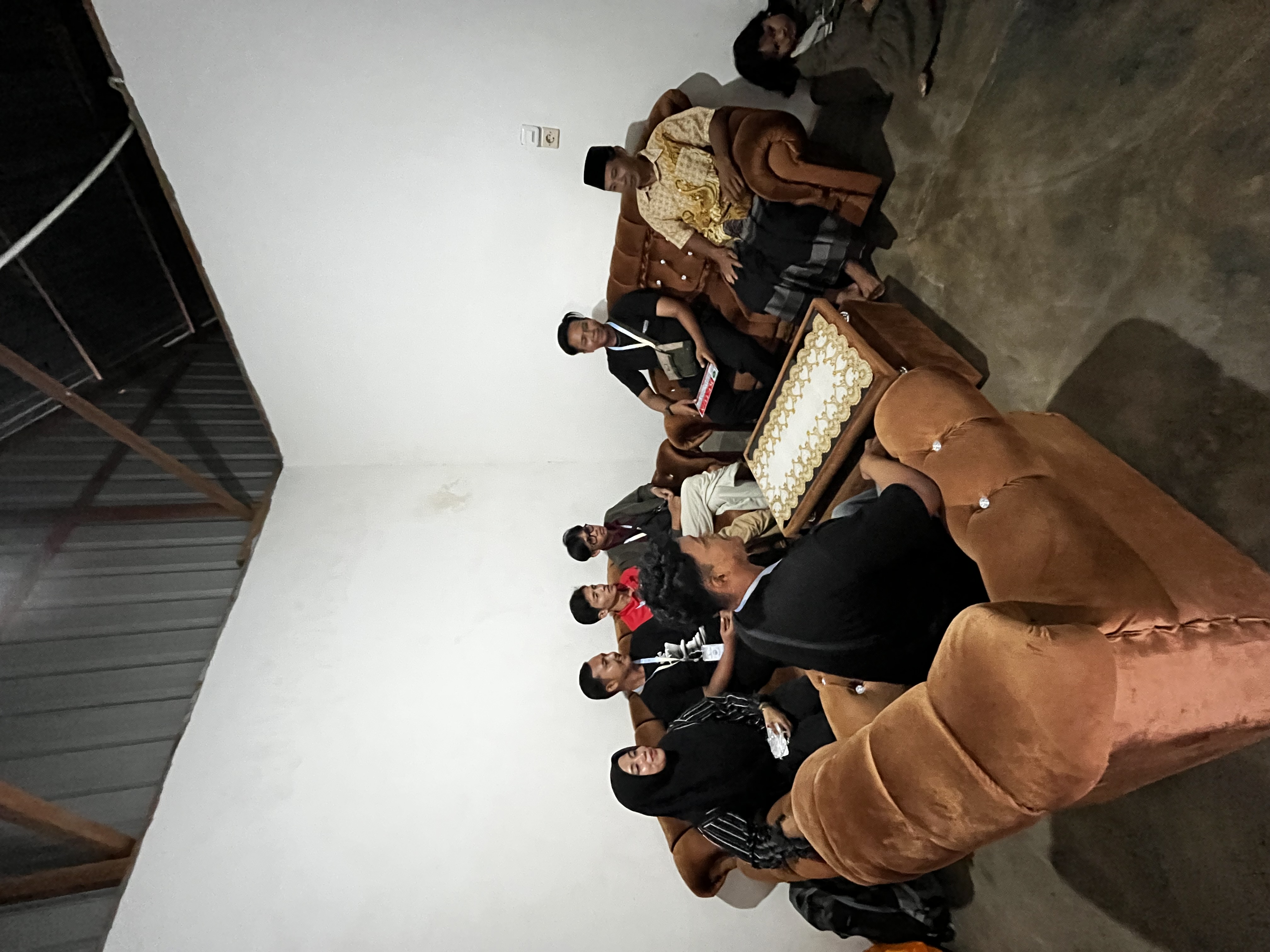 Berpamitan dengan Ketua RT. 07