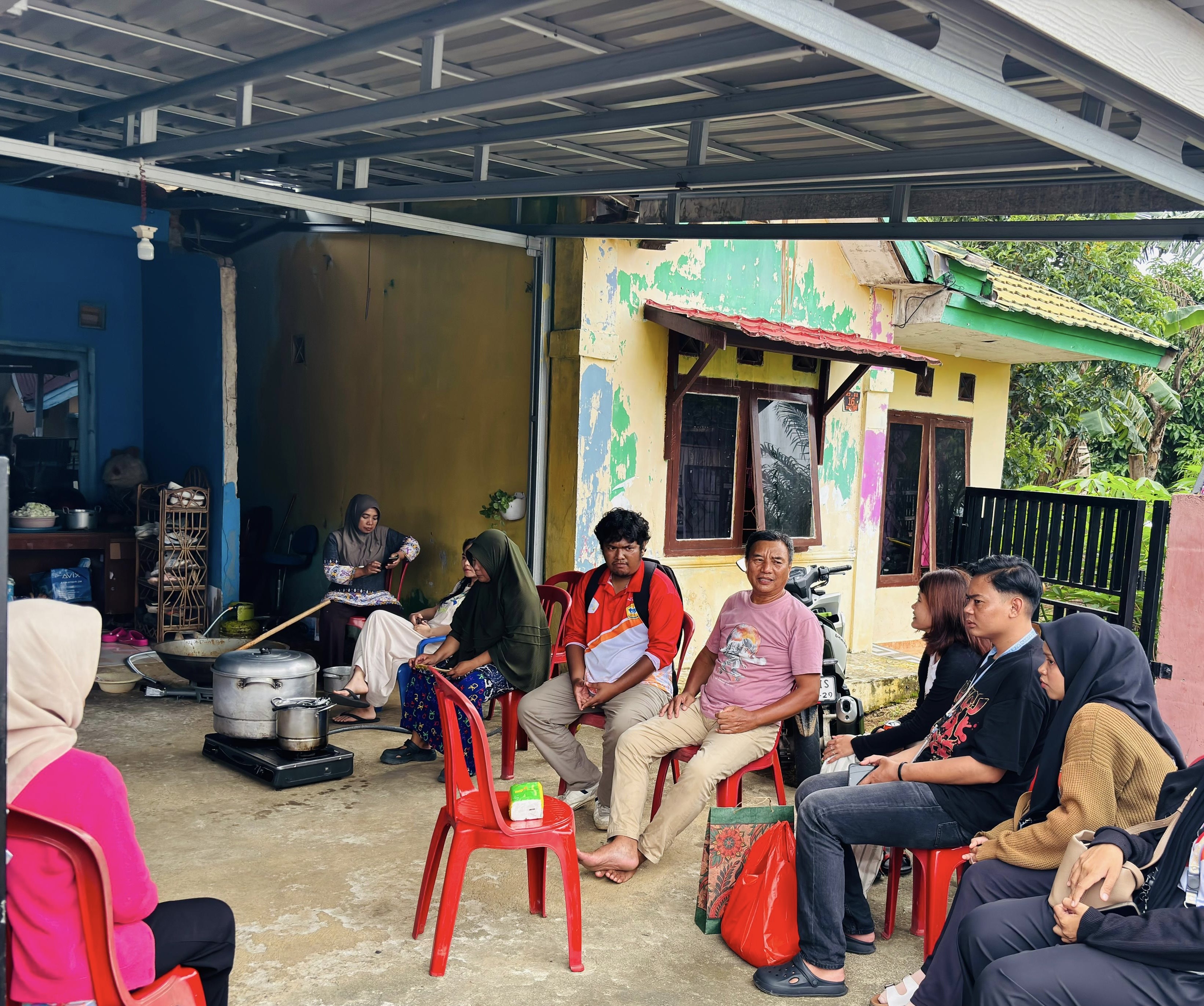 Perpisahan bersama Pak RT dan warga