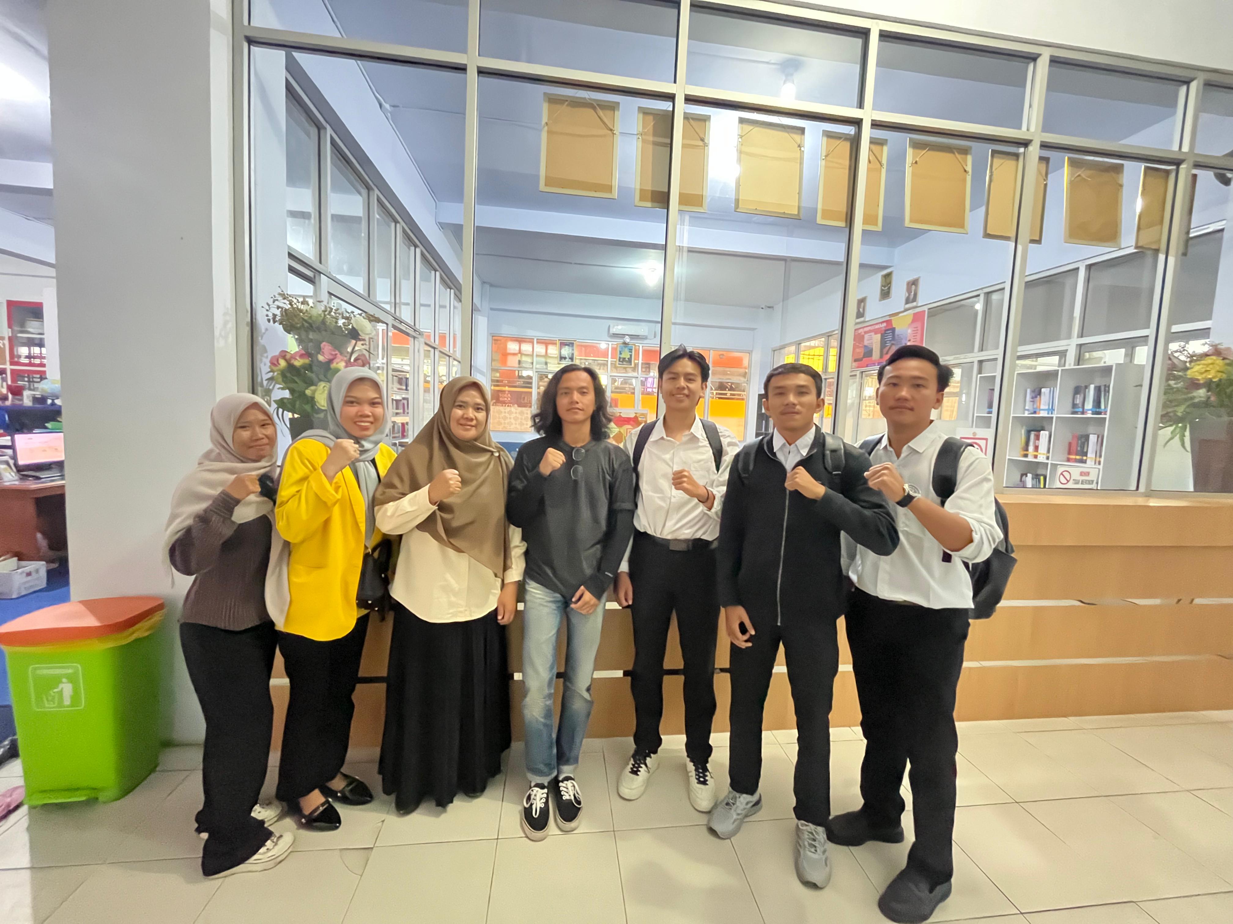 Pertemuan pertama dengan dpl di kmpus 1 Dehasen 