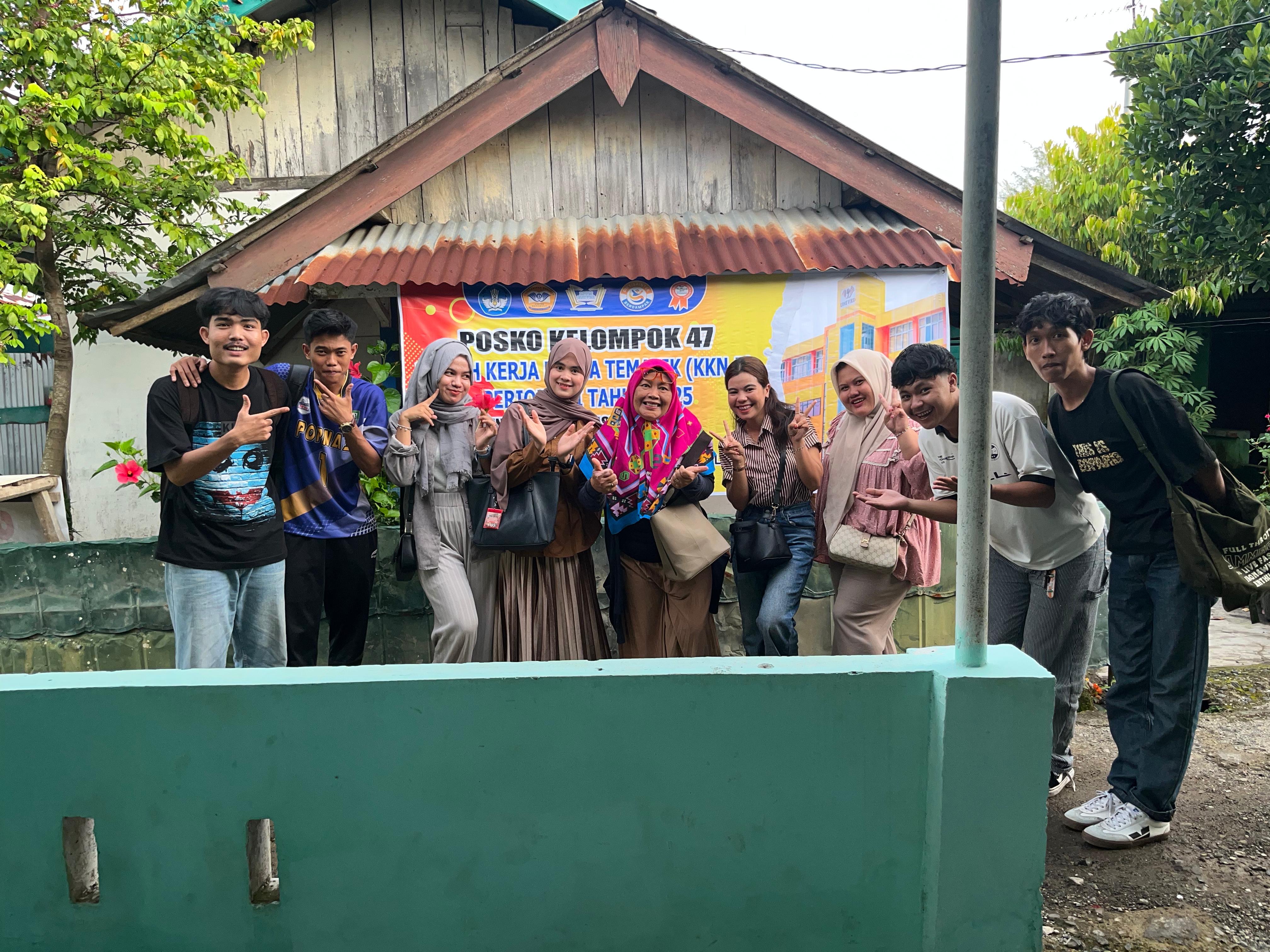 Arahan DPL di posko kkn rt 14 penurunan