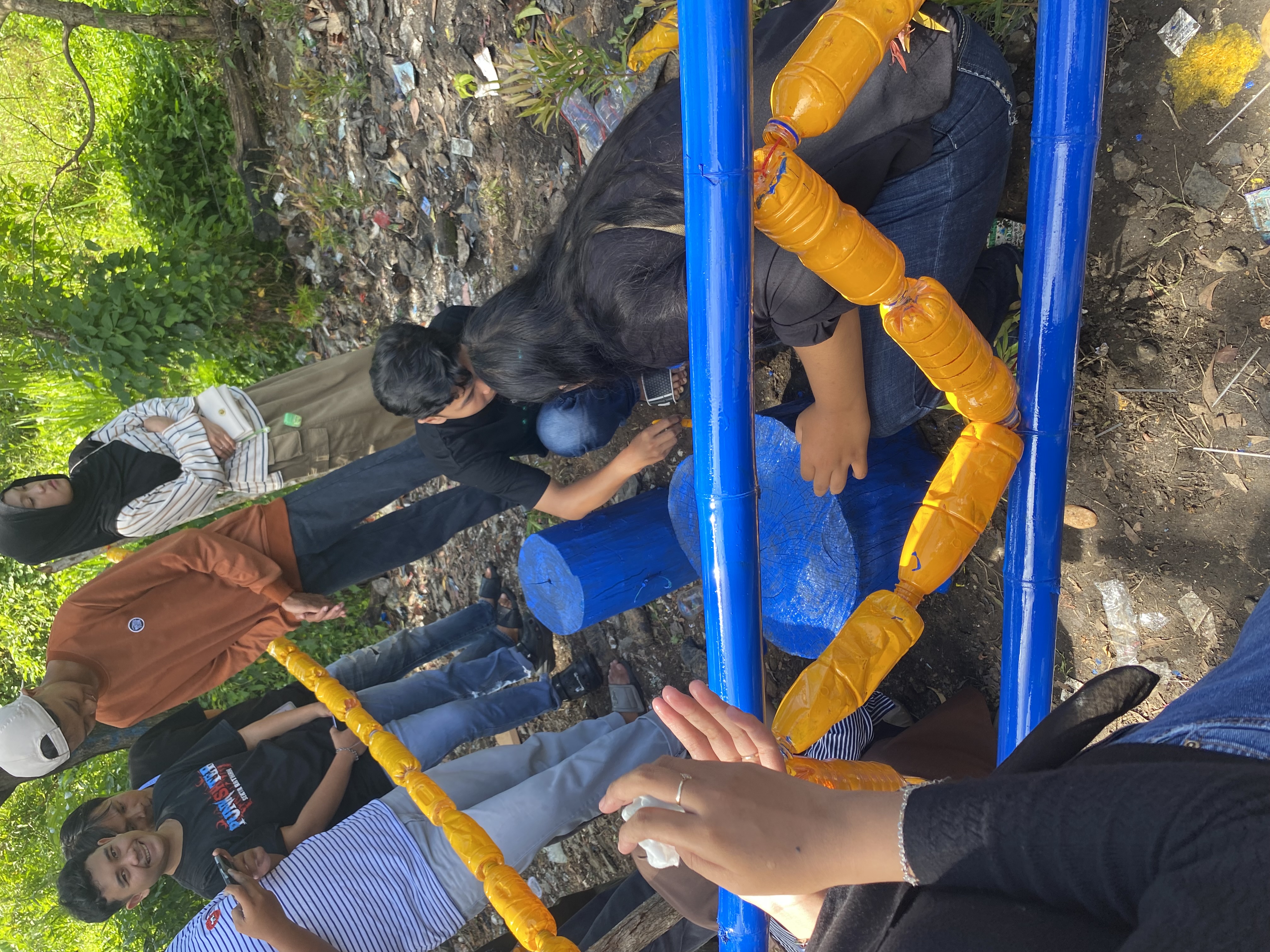 Kegiatan Offline : Hari Kedua Penyusunan Taman Lempuing