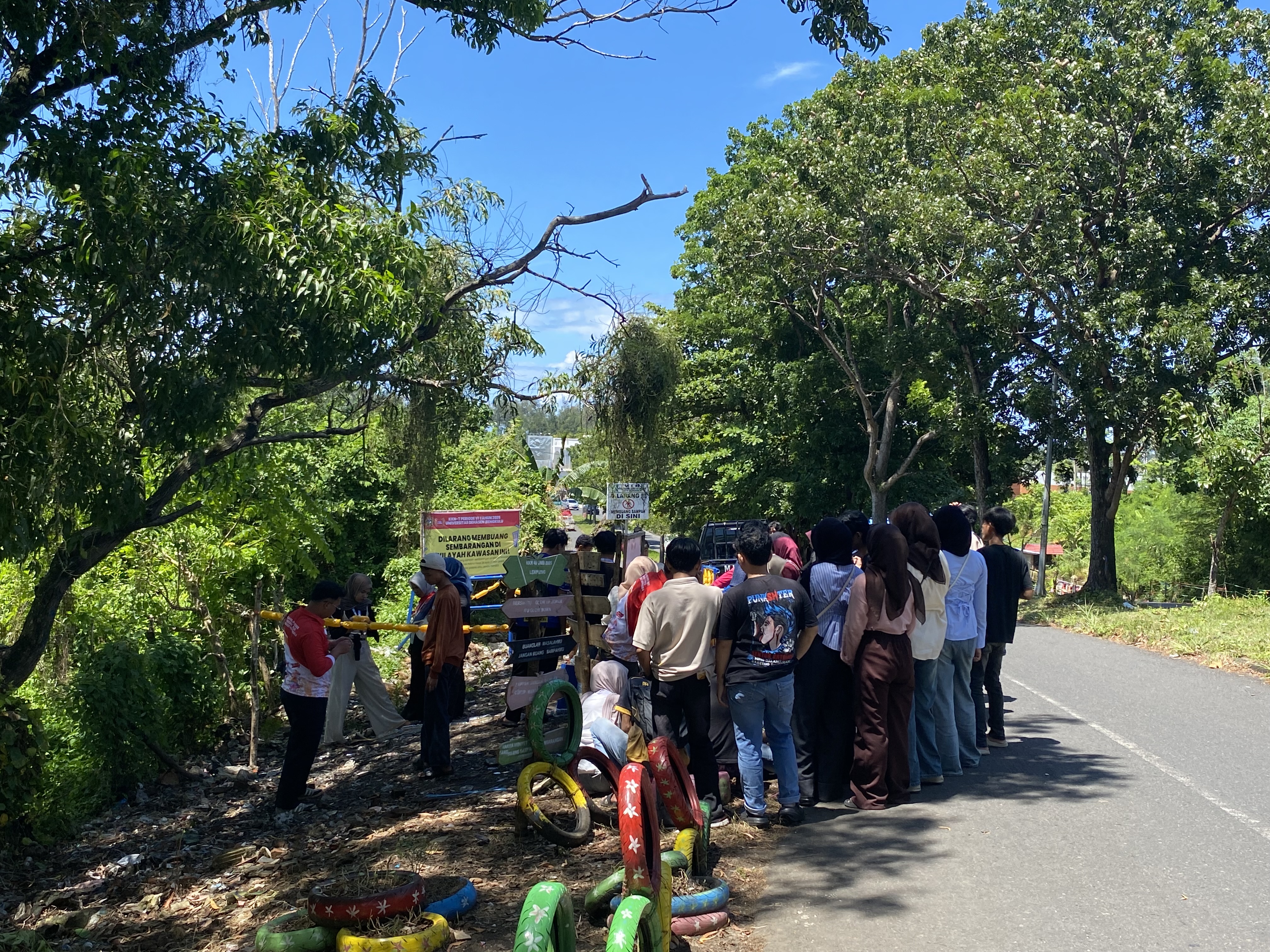 Kegiatan Offline : Hari Kedua Penyusunan Taman Lempuing