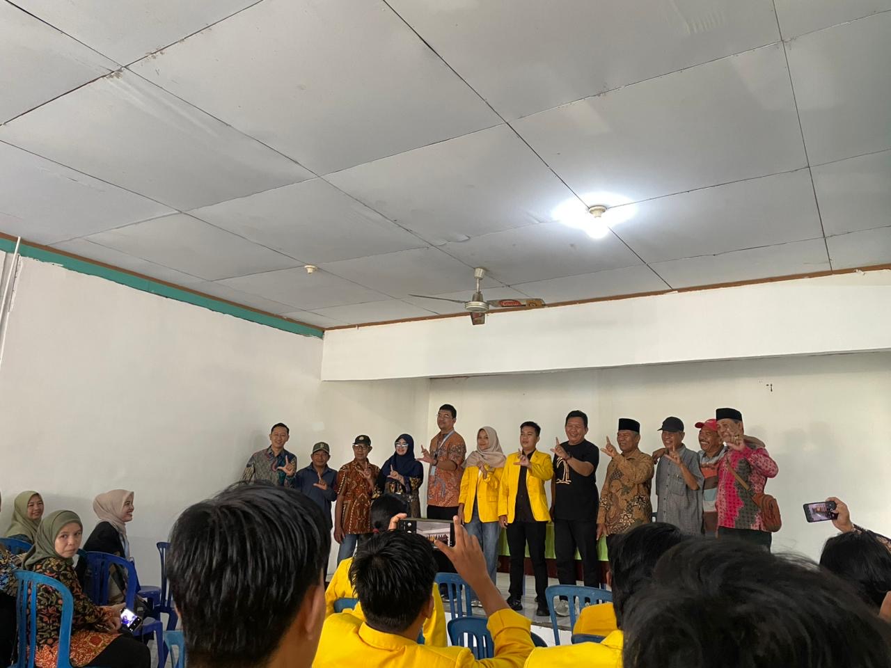 Silahturahmi dan Serah Terima di kantor Lurah sawah lebar