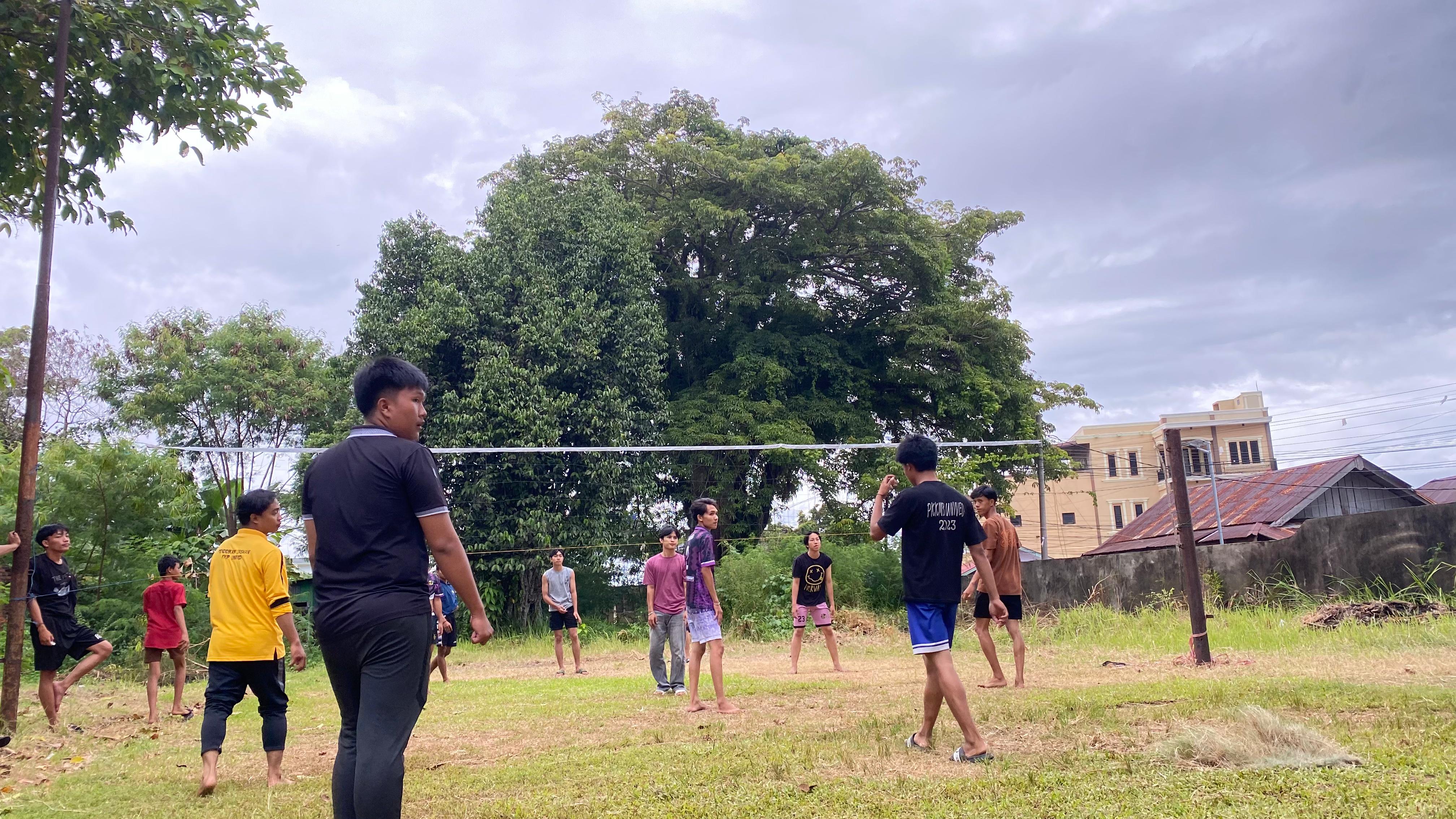 voli harian setiap sore