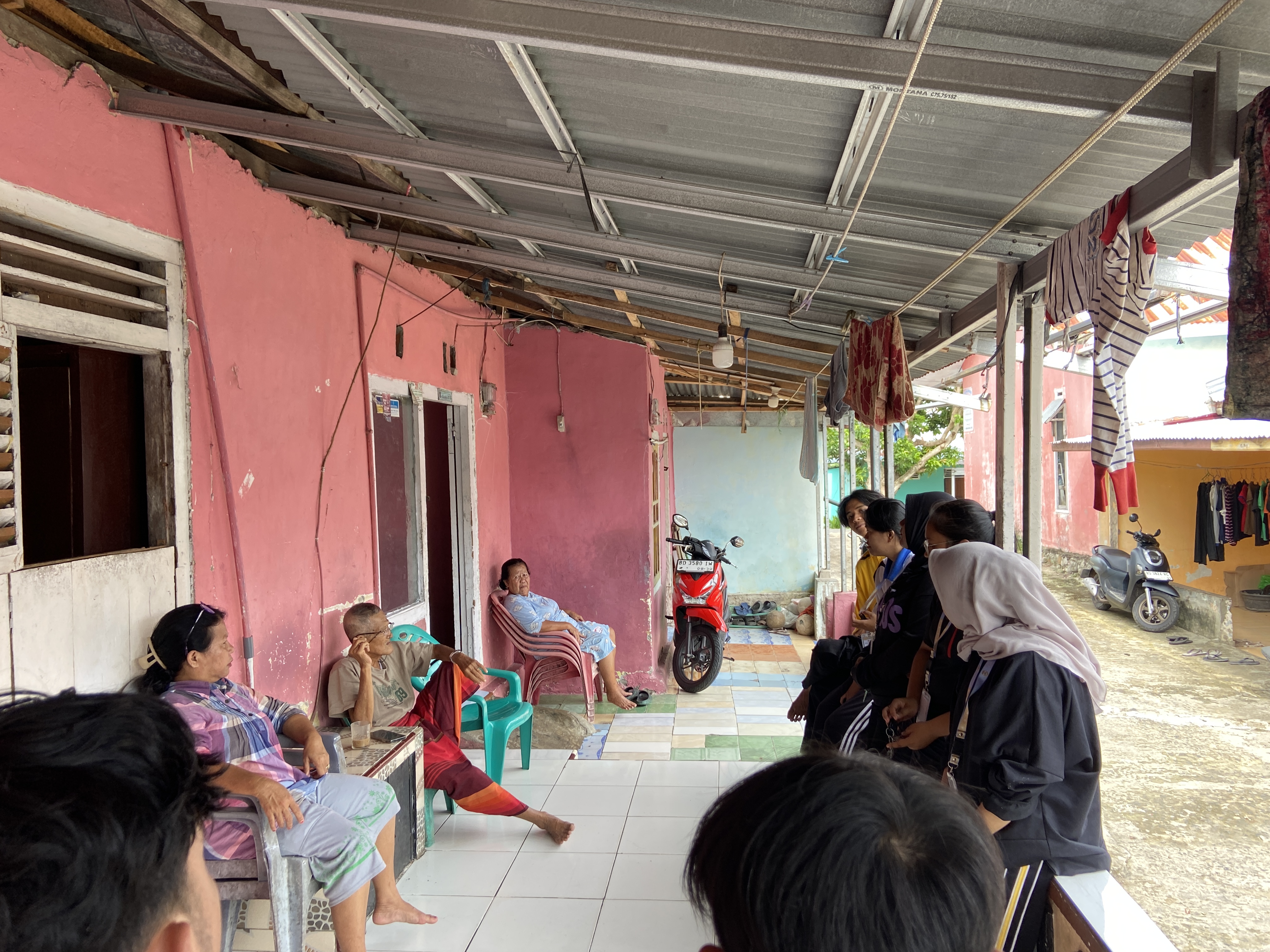 SILATURAHMI KE RUMAH WARKA RT 03 PENURUNAN