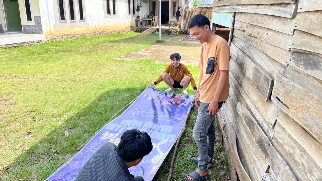 Persiapan penyambutan malam tahun baru 