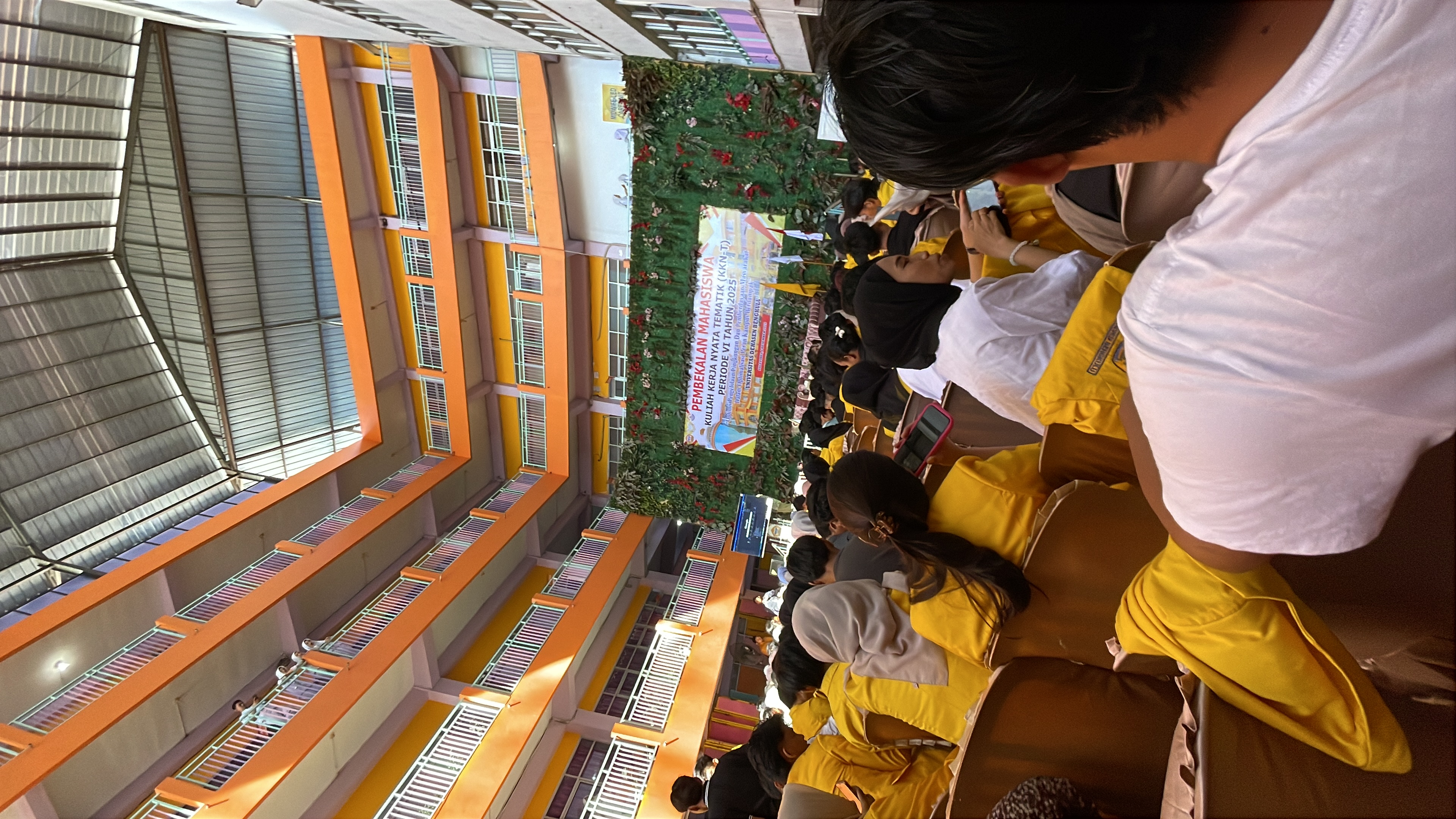 Pembekalan Mahasiswa KKN-T Periode VI Tahun 2025 pembekalan mahasiswa Kuliah Kerja Nyata Tematik (KKN-T) periode VI tahun 2025