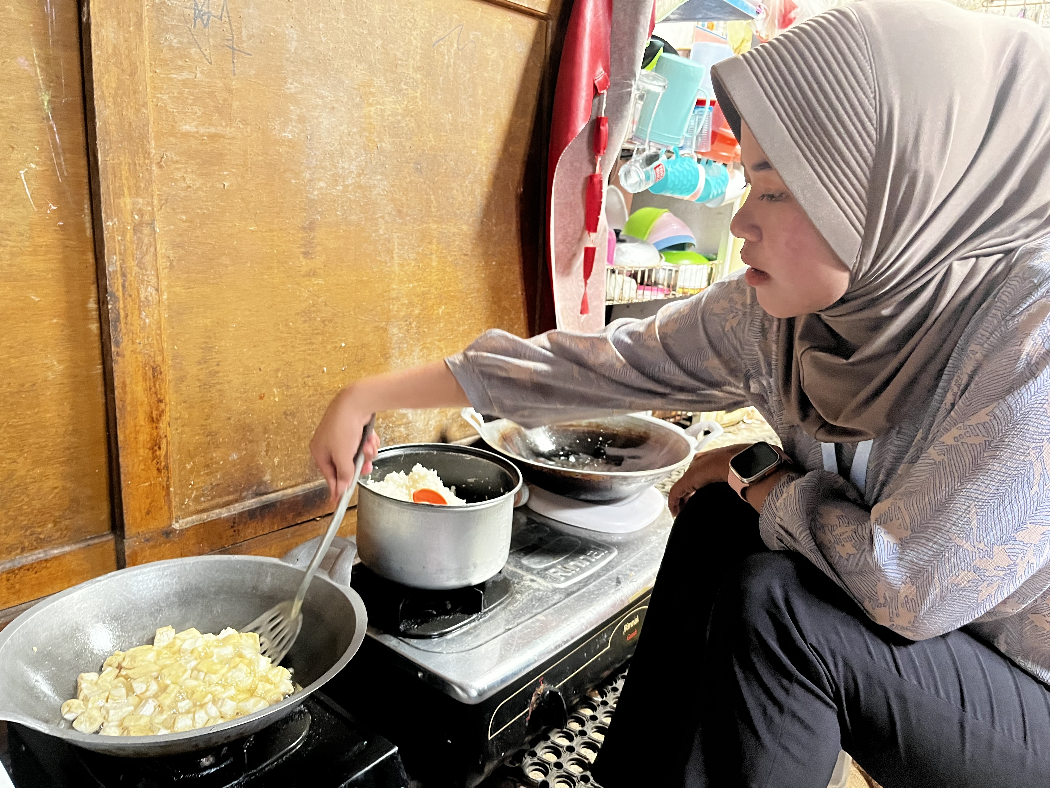 Kegiatan masak-masak kelompok 44