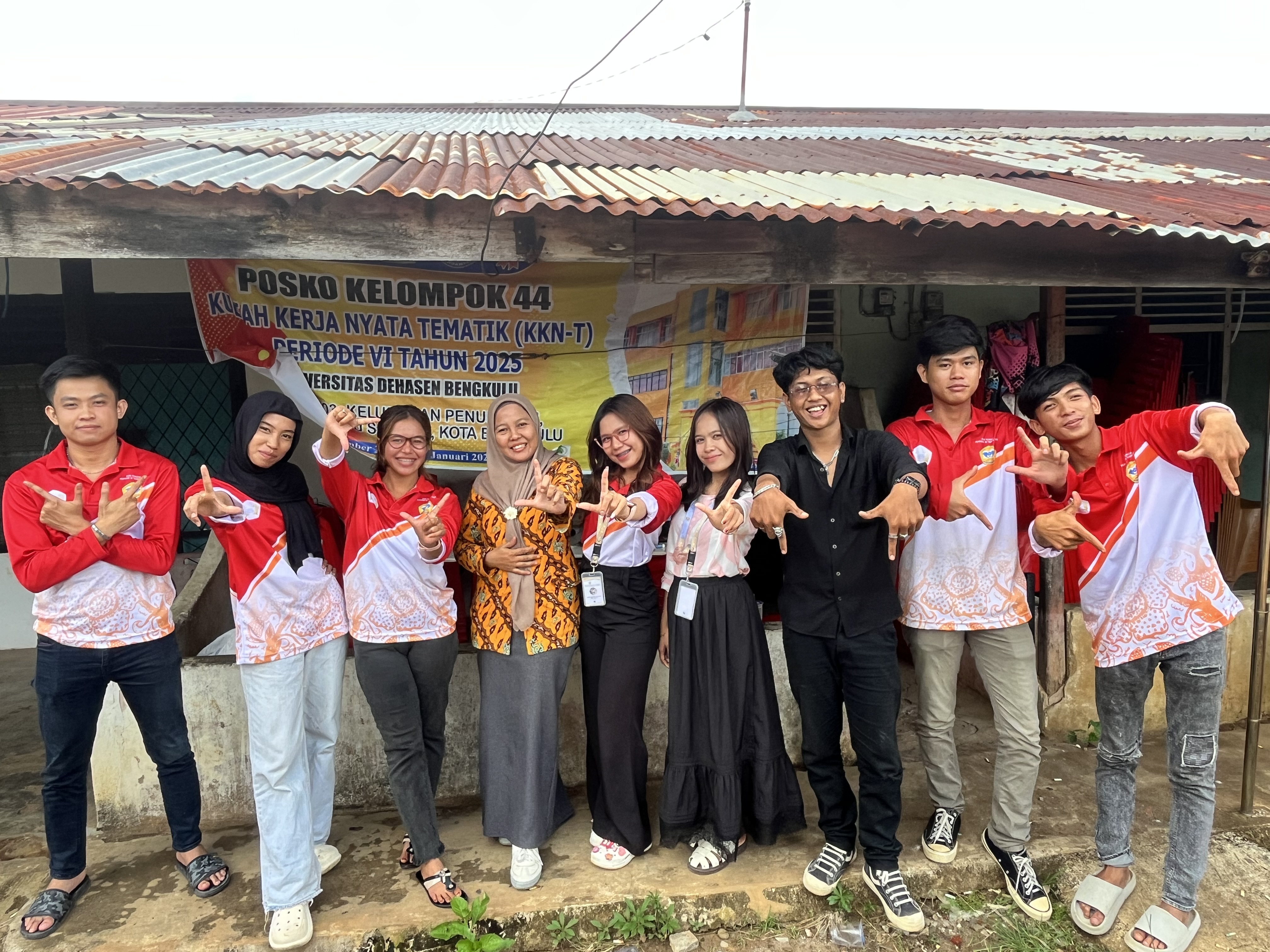 Kunjangan Dpl Ke posko kelompok 44