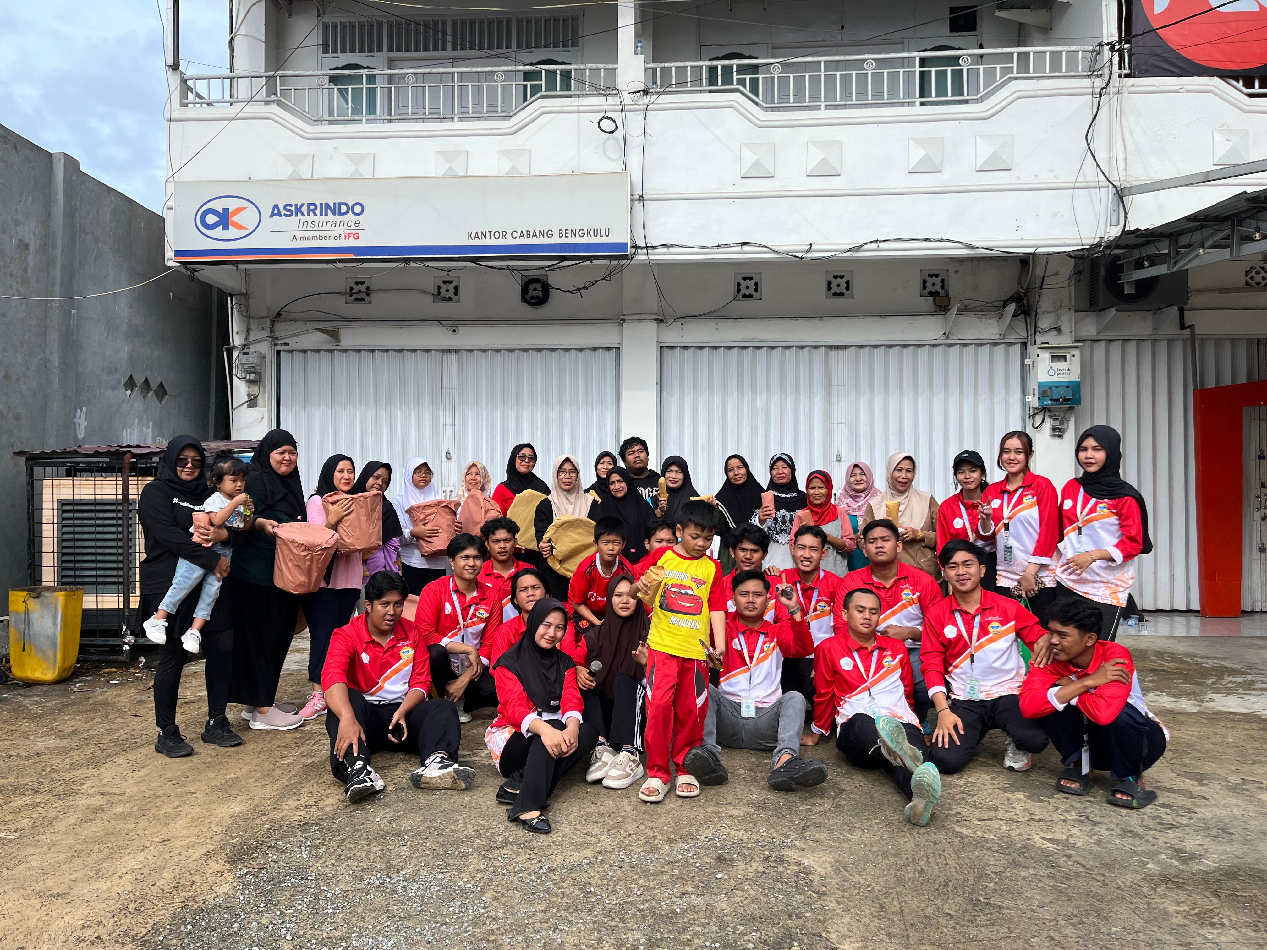 Senam gabungan RT 10 dan RT 12Penurunan