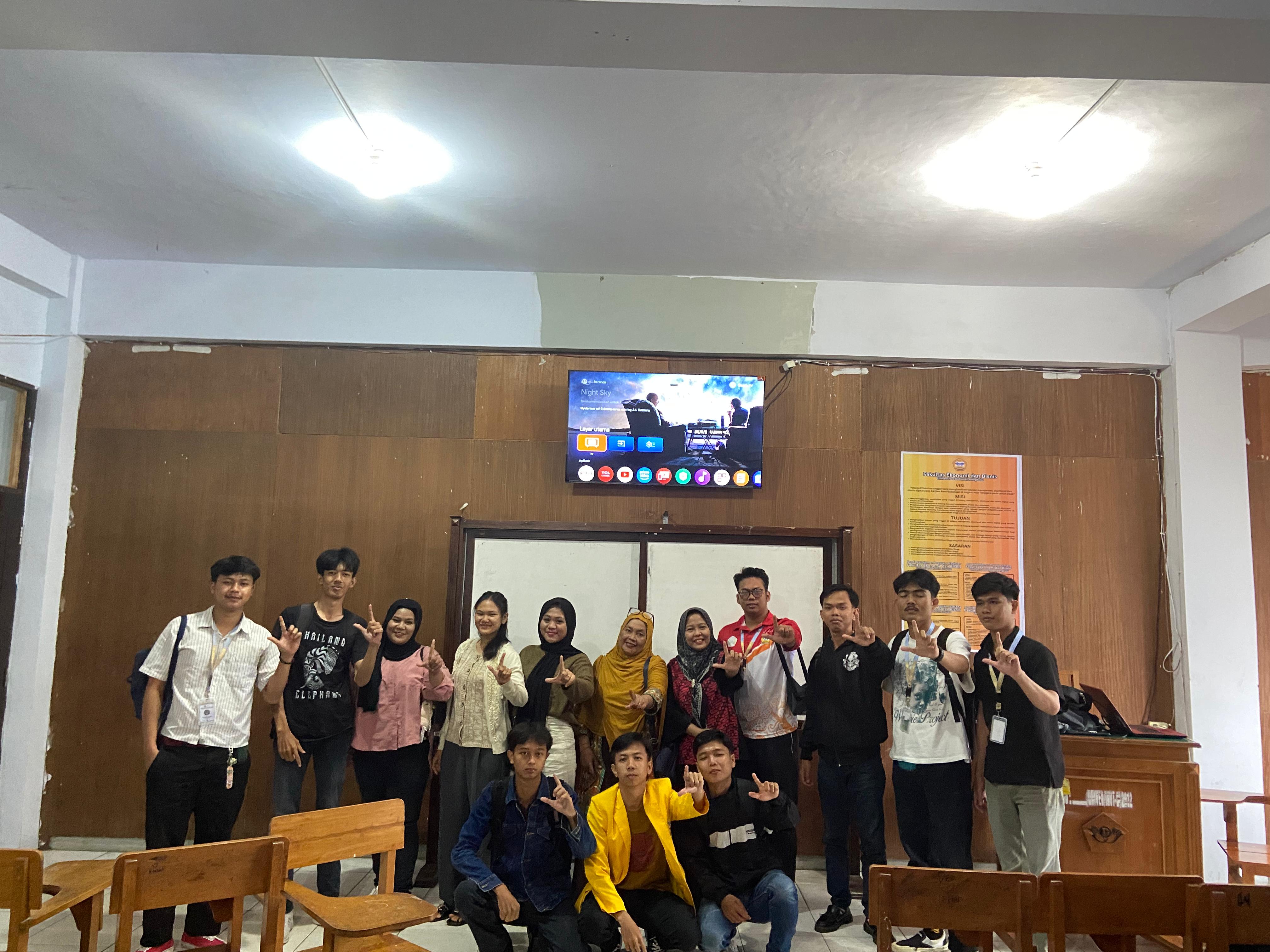 Pertemuan perwakilan kelompok tentang program walikota Bengkulu yaitu pembuatan taman