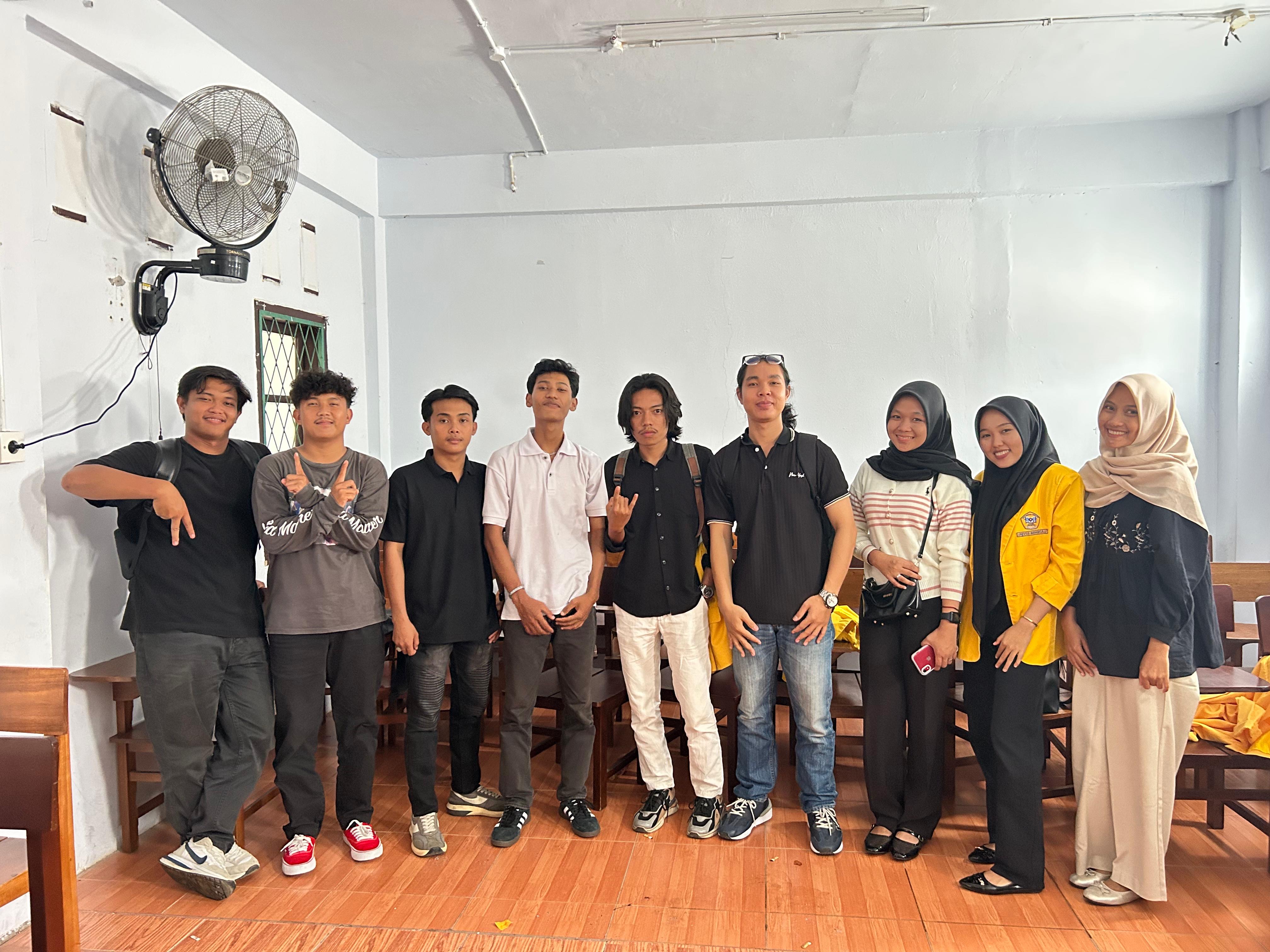 Pertemuan kedua kelompok KKN T kelompok 11