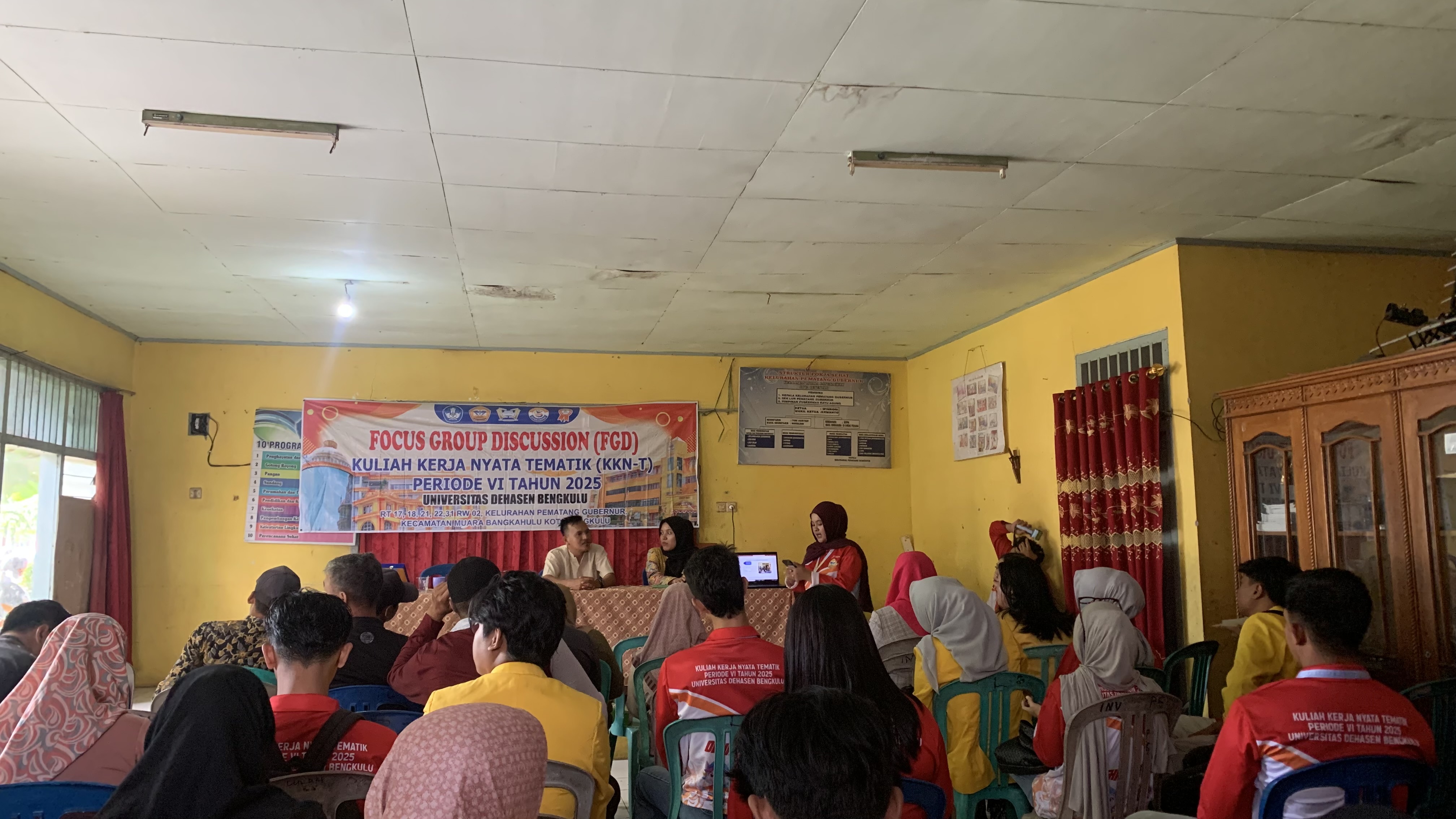 FGD 2 di kantor lurah pematang gubernur 