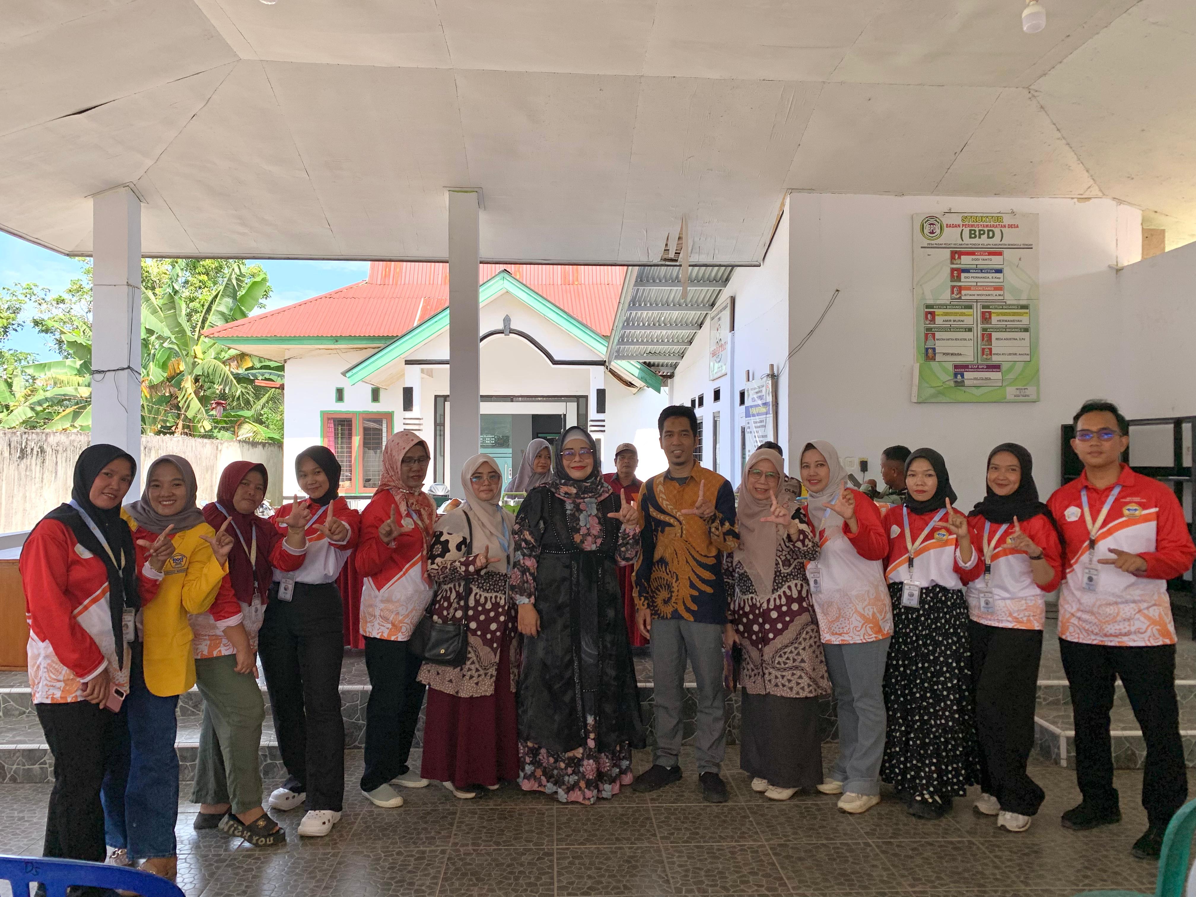 Foto bersama Lppm, kaprodi PG paud, dan bapak DPL 