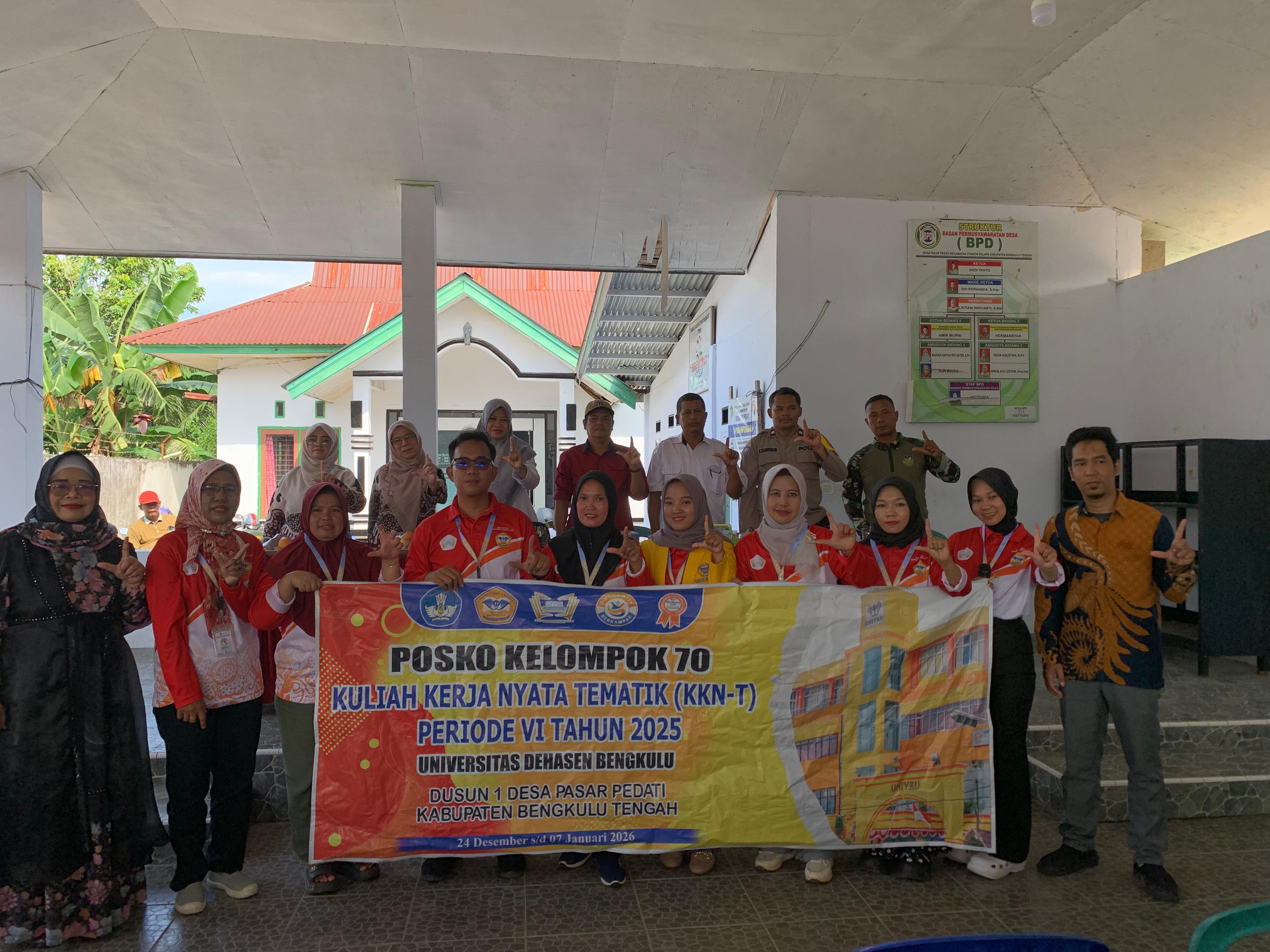 acara penutupan KKN di kantor desa pasar pedati 