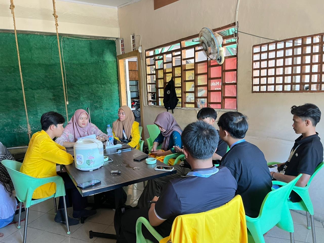 Monotoring DPL pembahasan buku panduan 