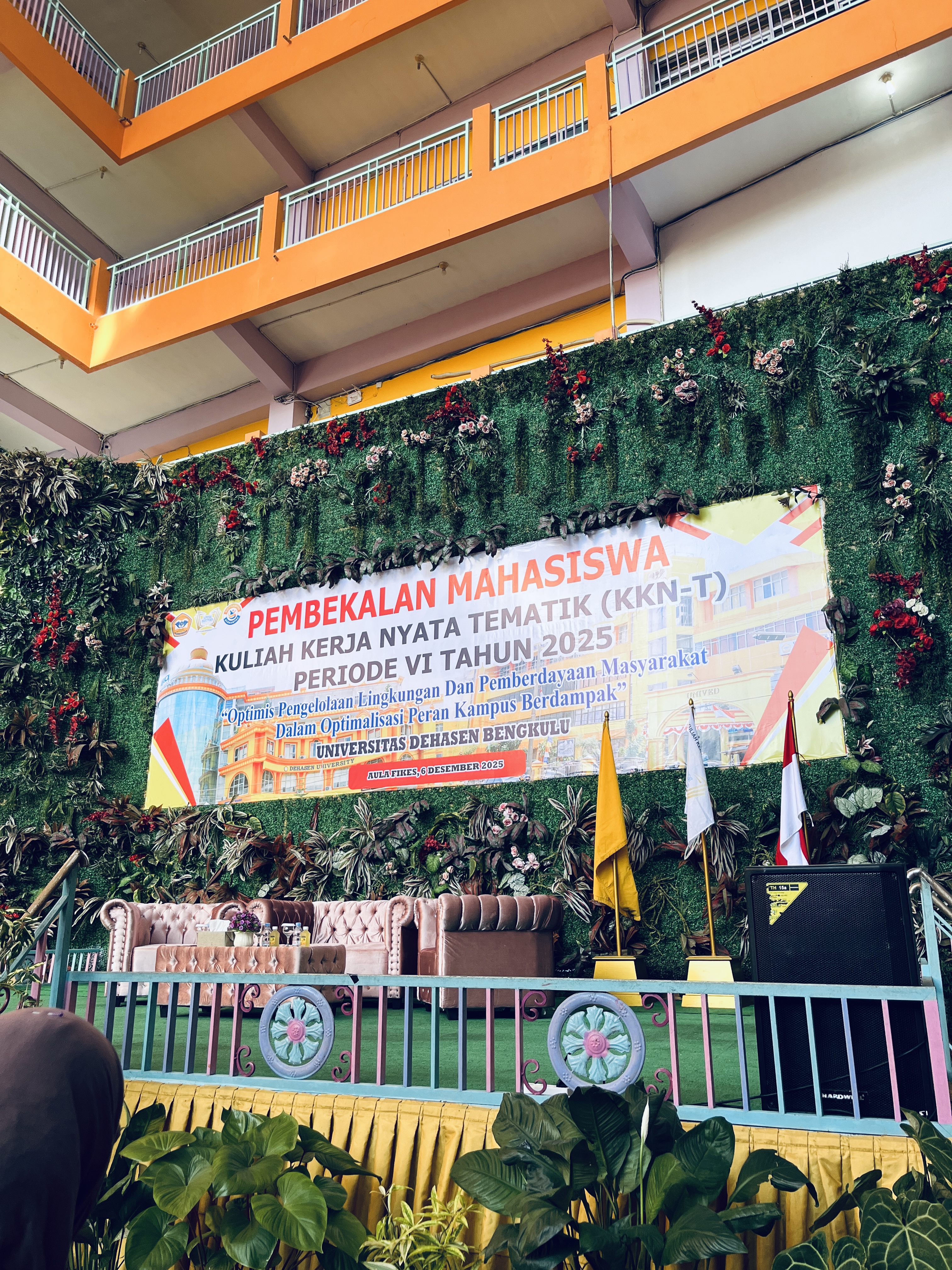 Pembekalan mahasiswa kuliah kerja nyata tematik (KKN-T) periode v1 tahun 2025