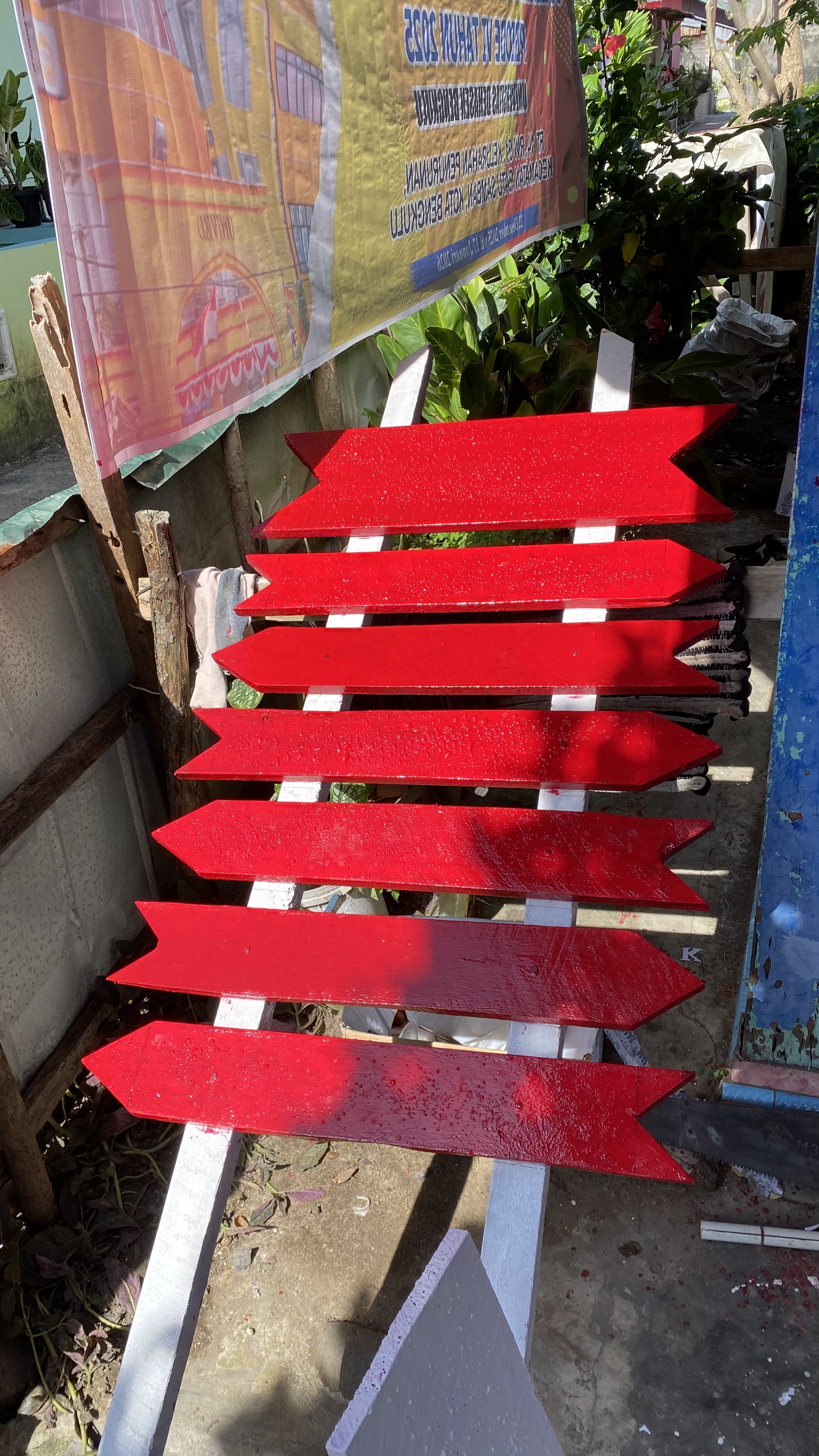 Penjemuran papan plang edukasi rt 14 penurunan 