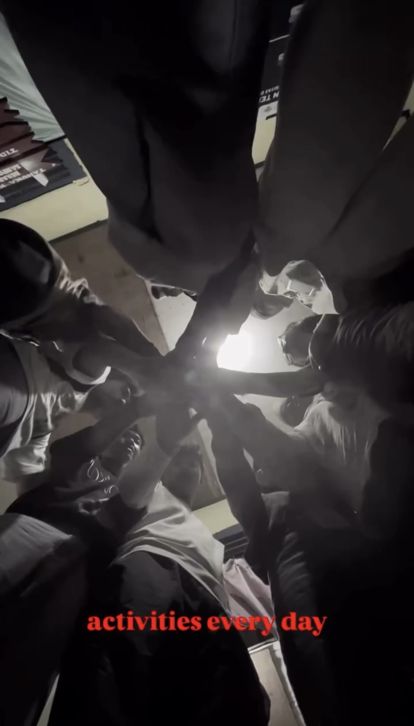 Tetap kompak kelompok 47