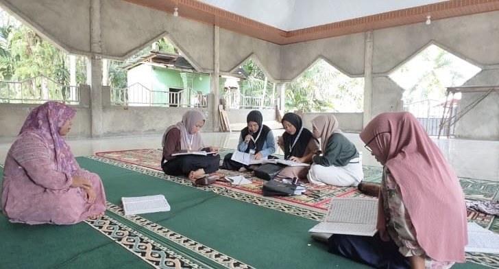 Pengajian bersama ibu