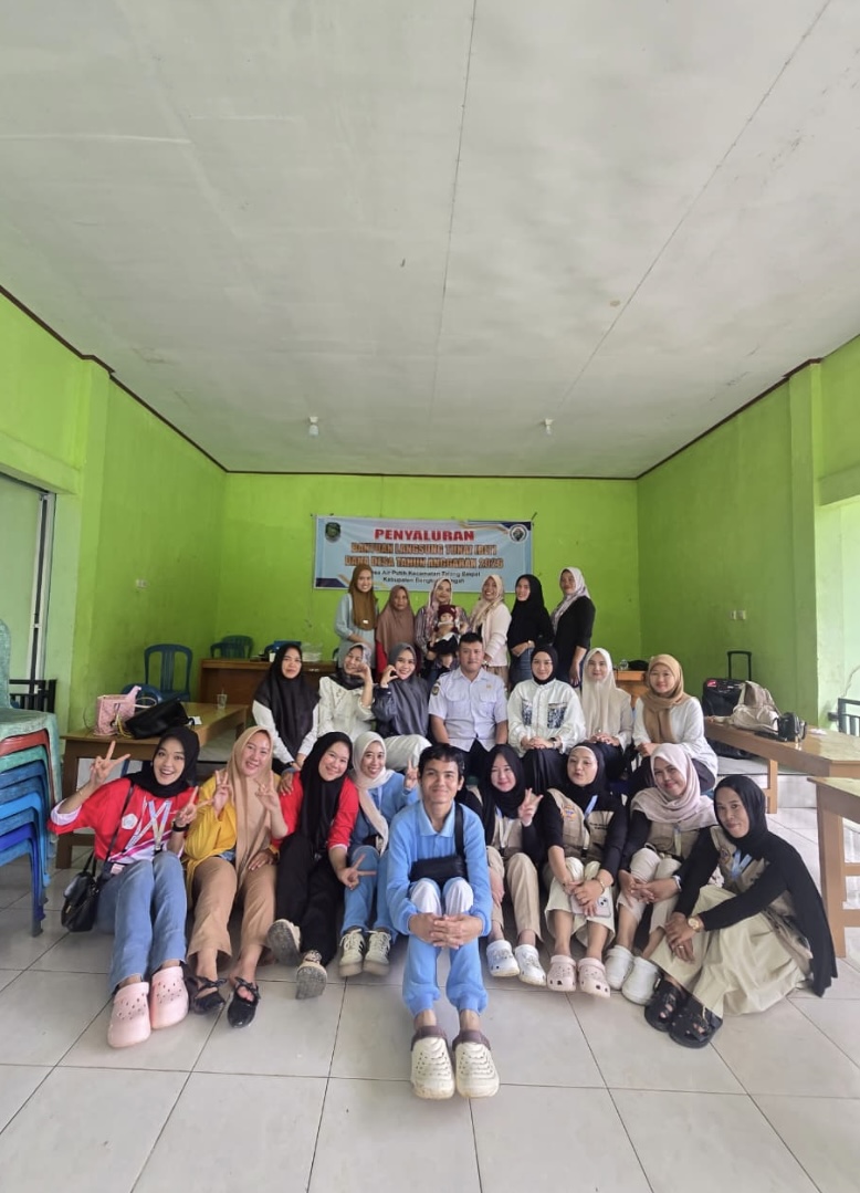 Senam pagi dan posyandu