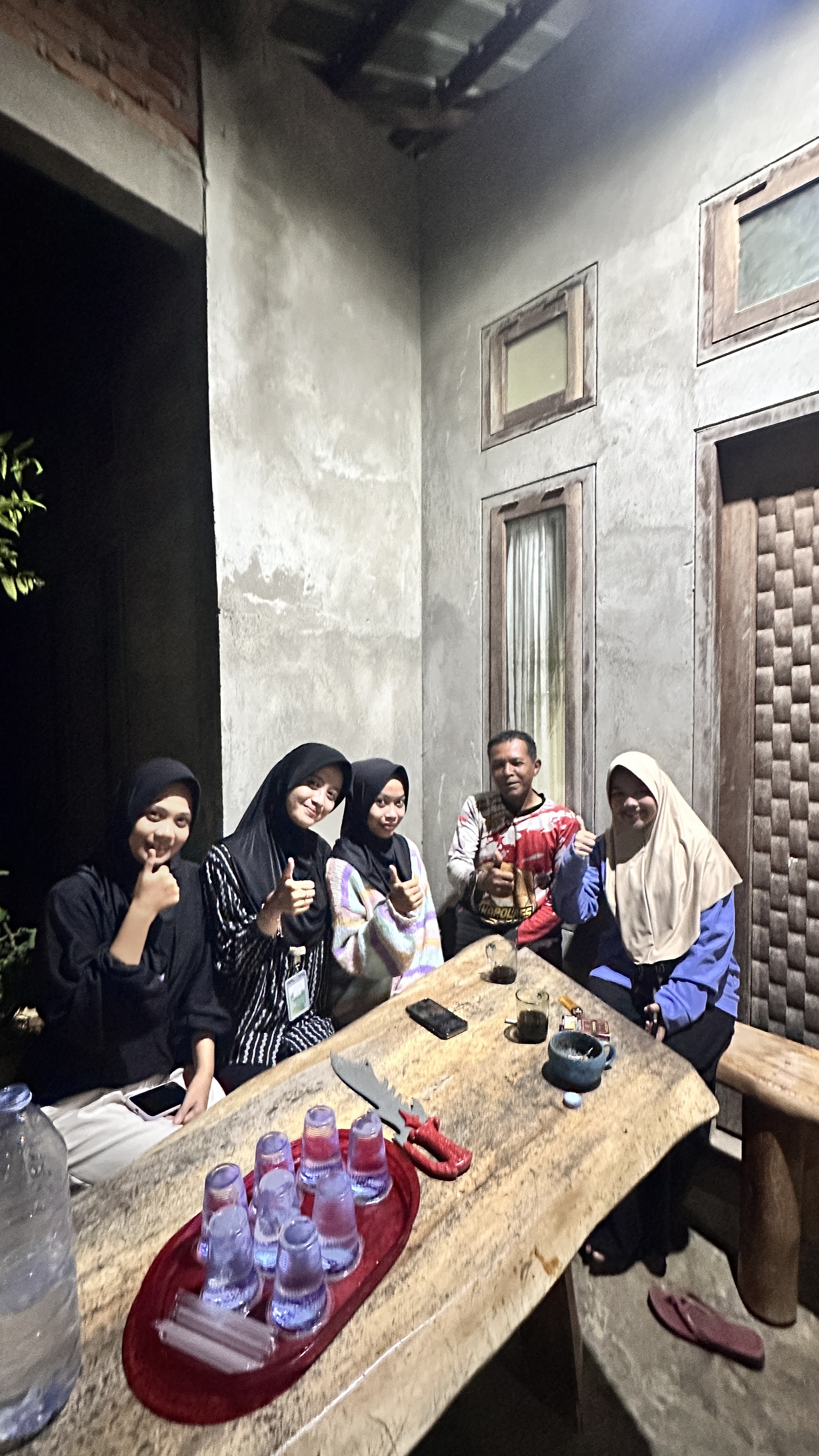 Kunjungan kerumah pak babin