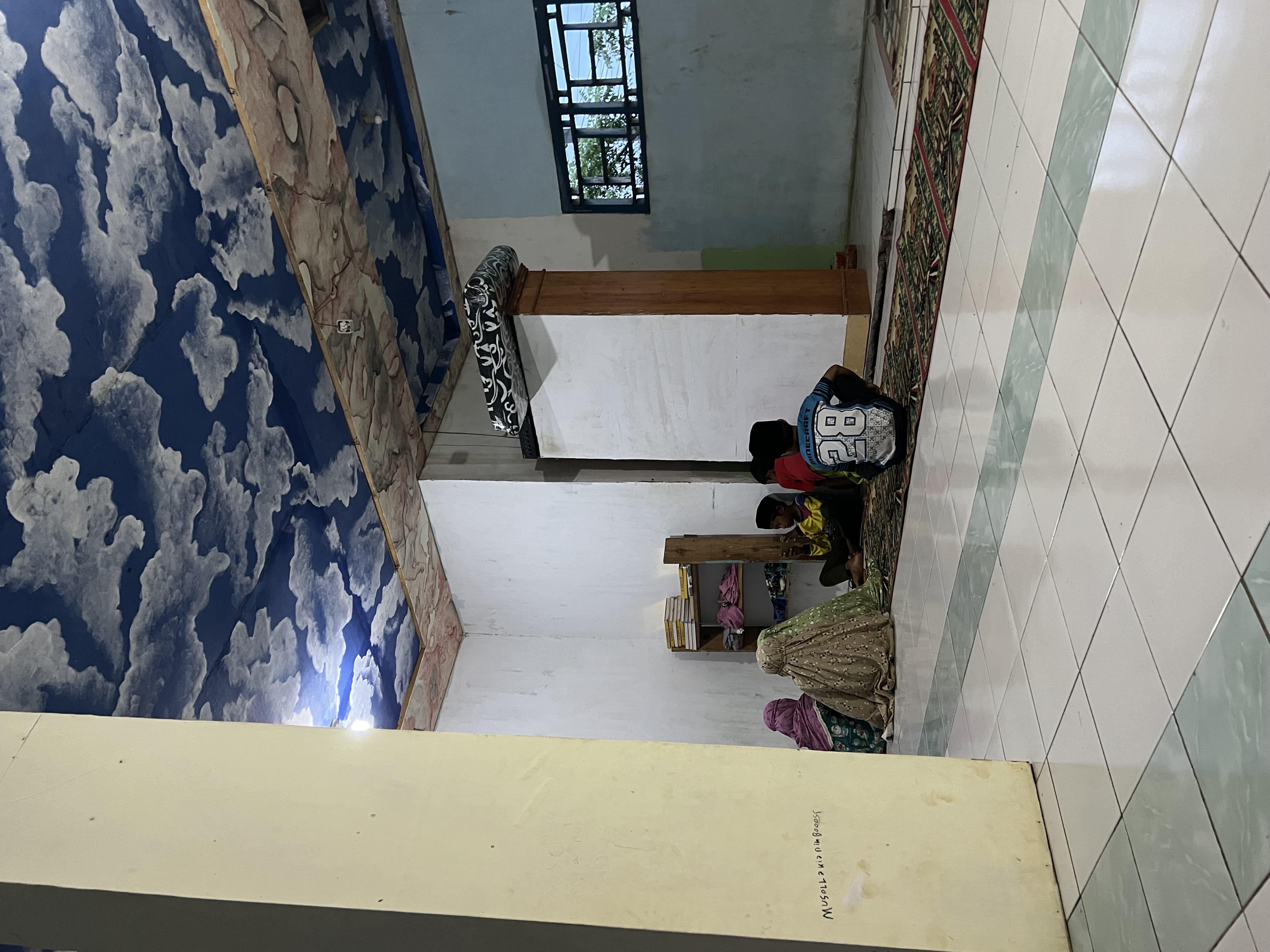 Kegiatan sholat dan tadarus