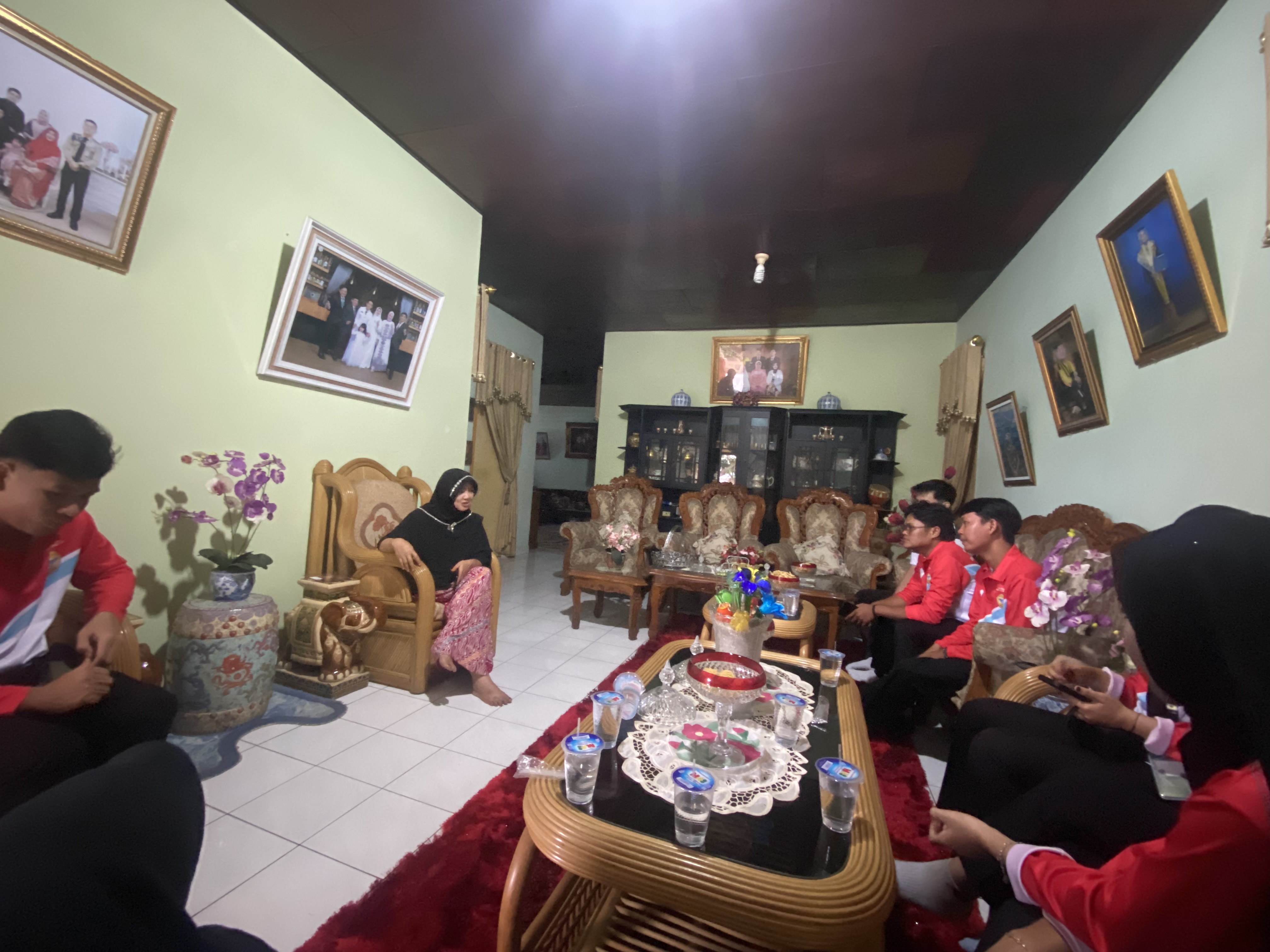 Silaturahmi Ke Rumah RW 04 Kel. Sawah Lebar, Sekaligus Konsultasi Terkait Proker