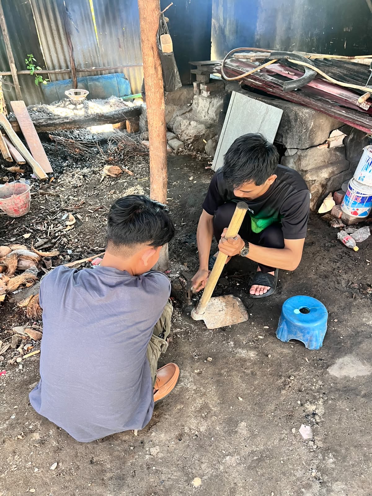 Membuat Alat Untuk Pelaksanaan Proker 