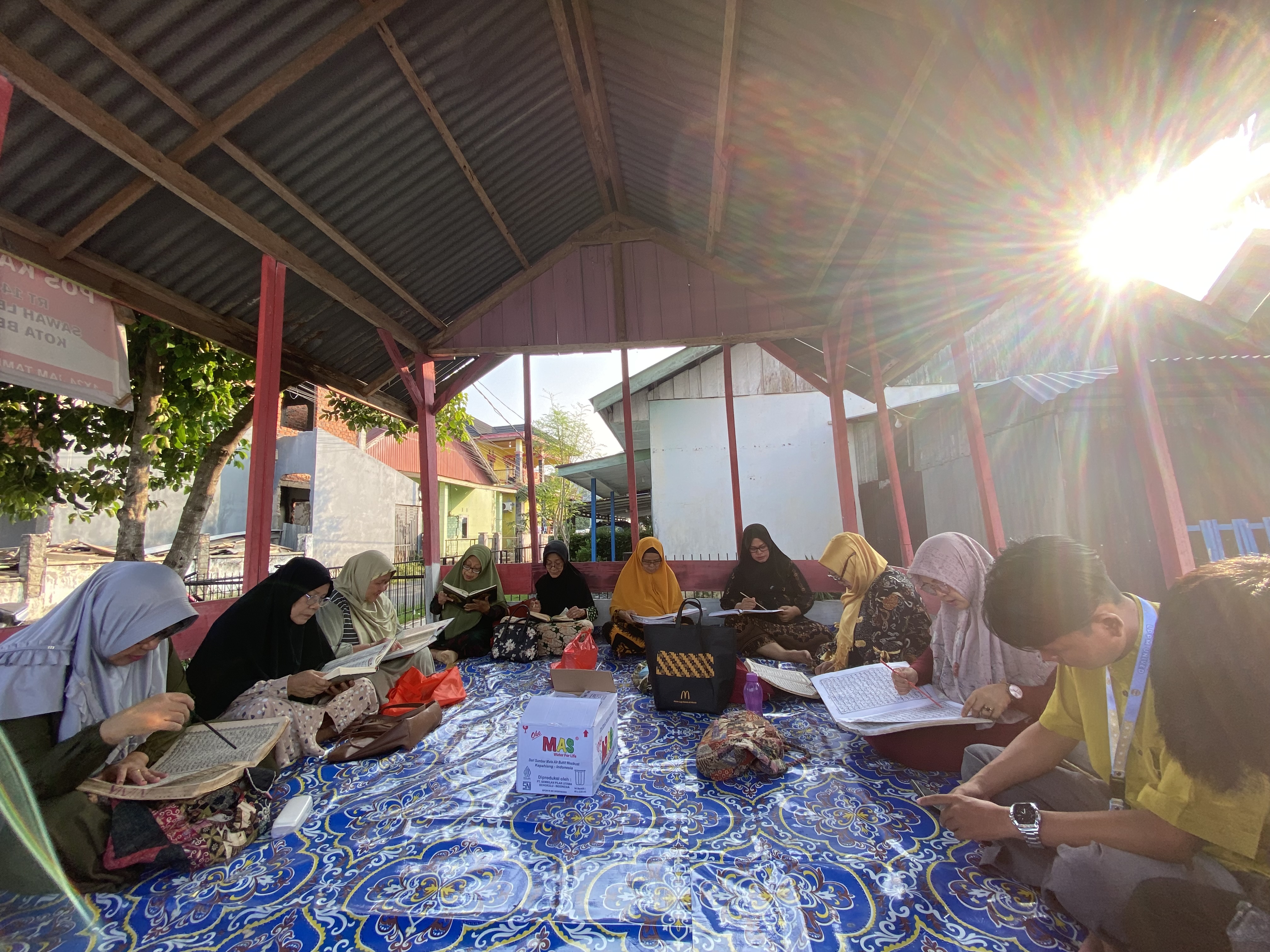 Kegiatan Pengajian Bersama Ibu Ibu RT 14