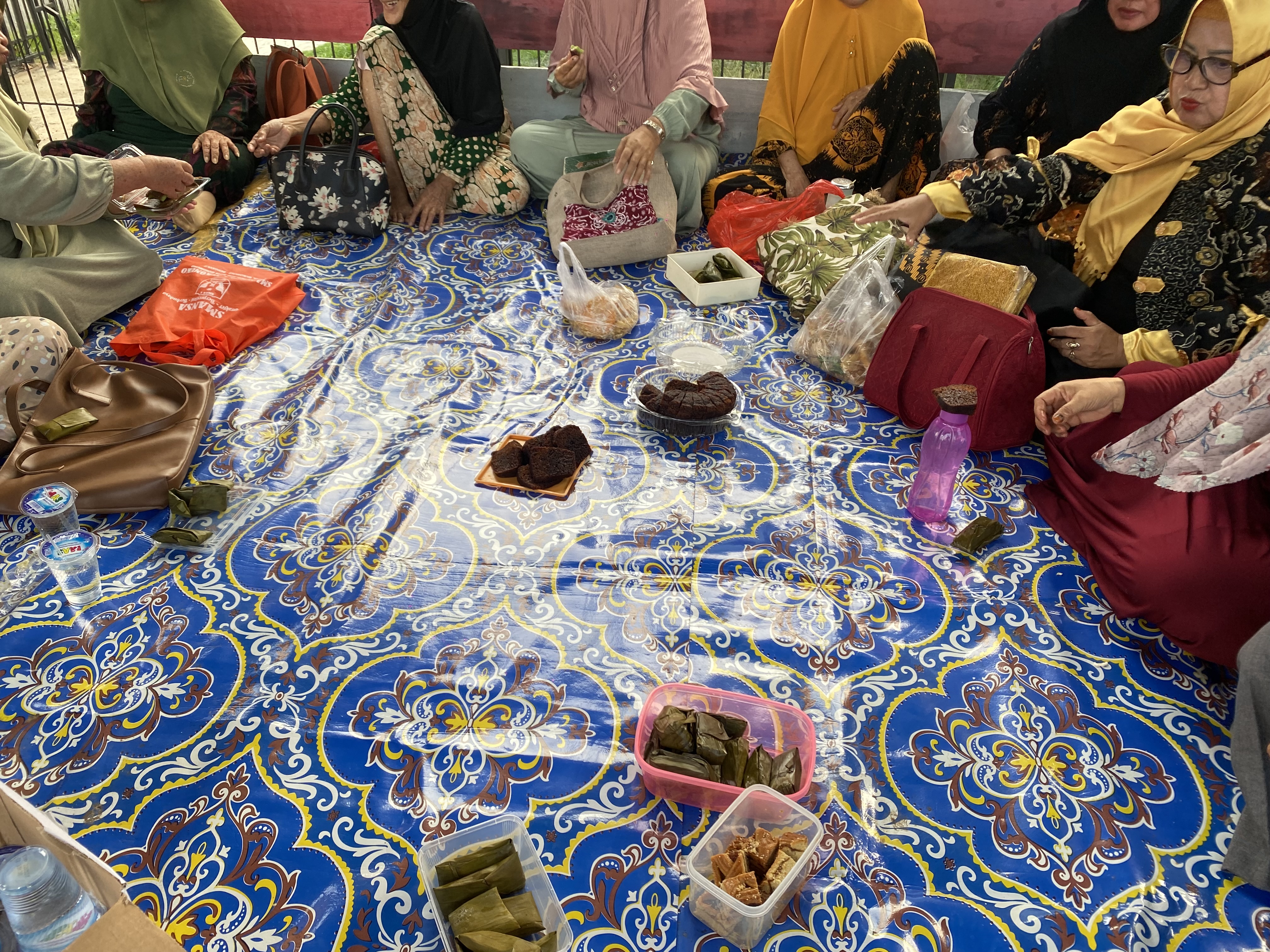Makan Bersama Setelah Pengajian