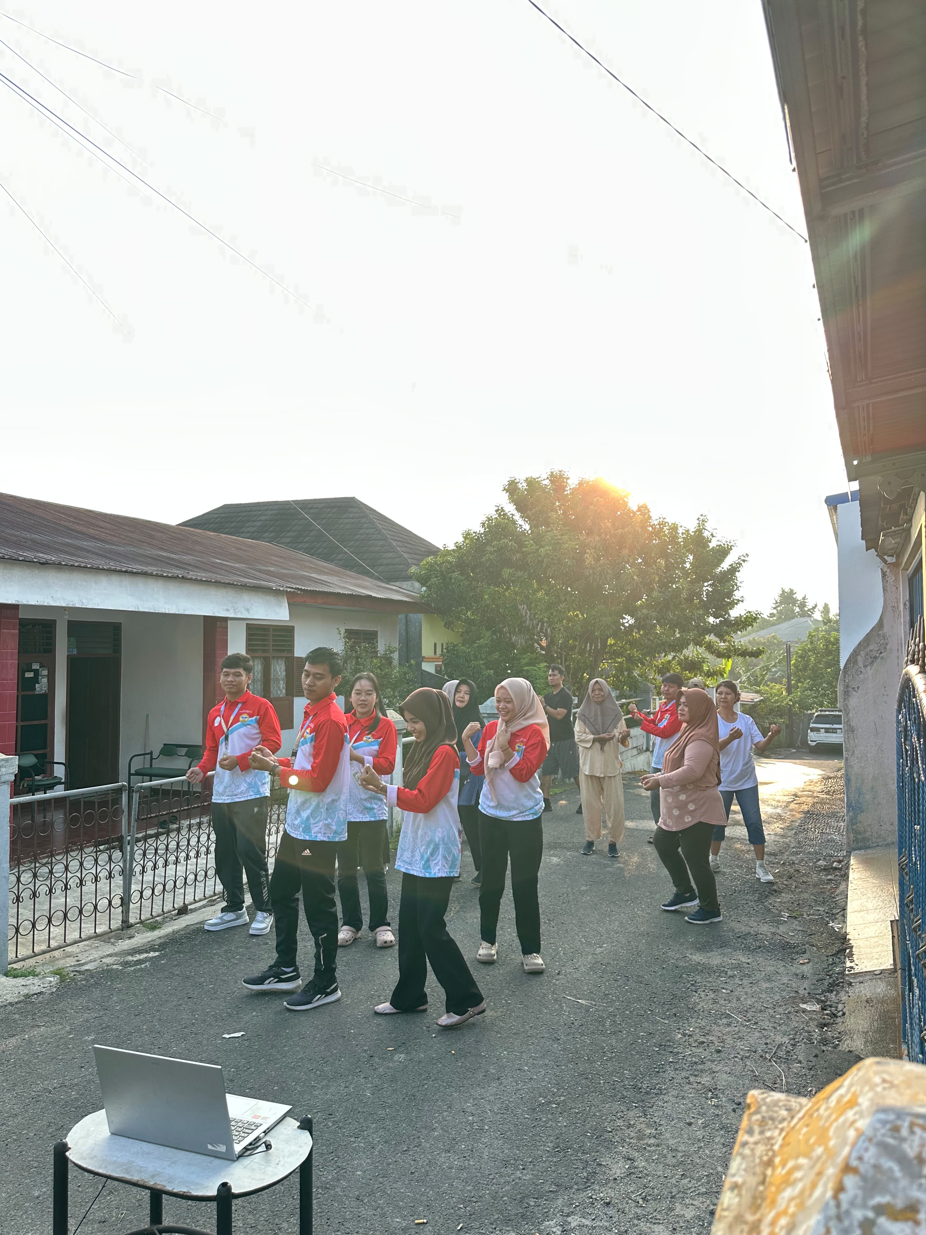 Senam Bersama Warga RT 14