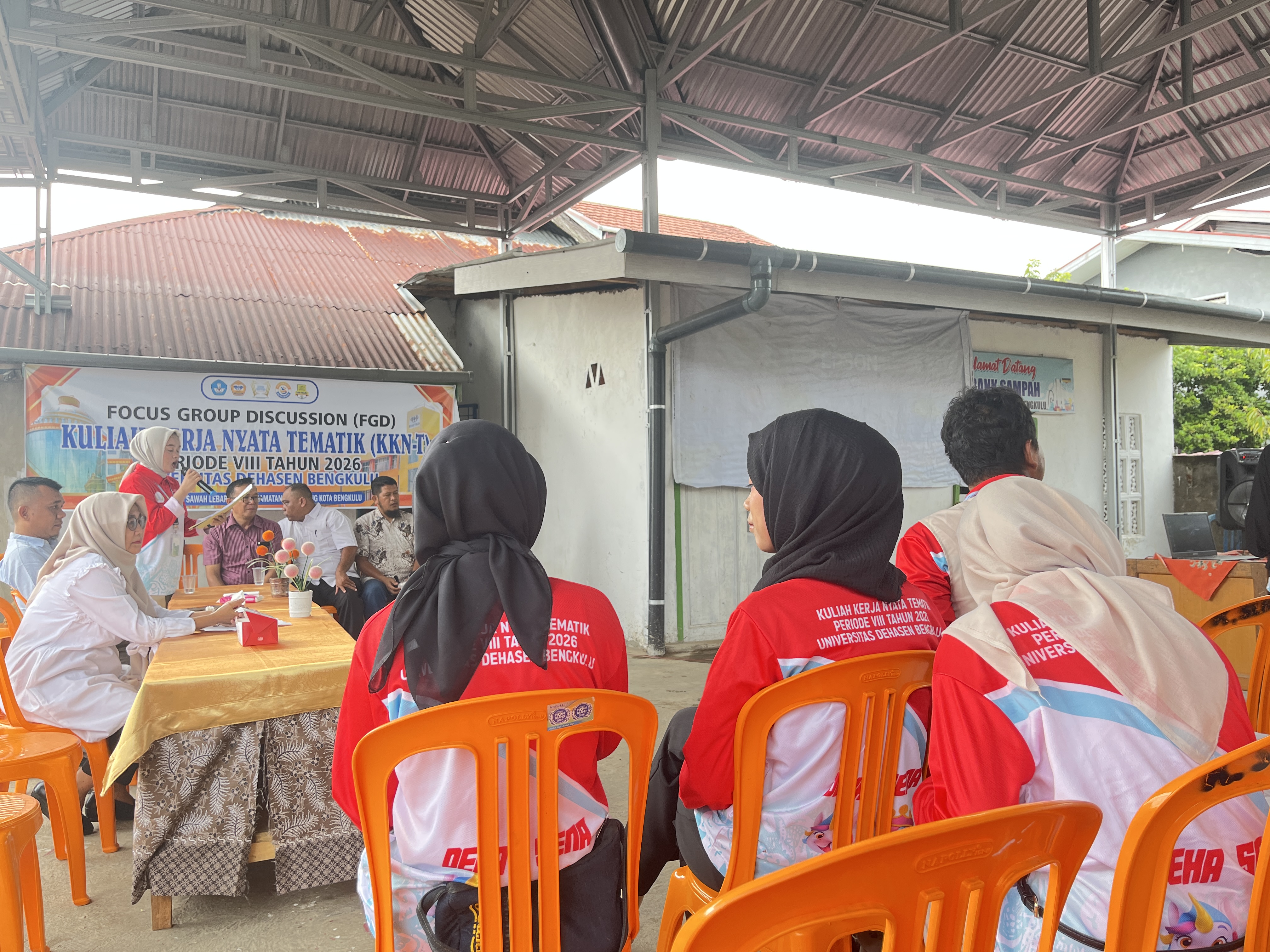 Menghadiri acara KKNT FGD ke 2