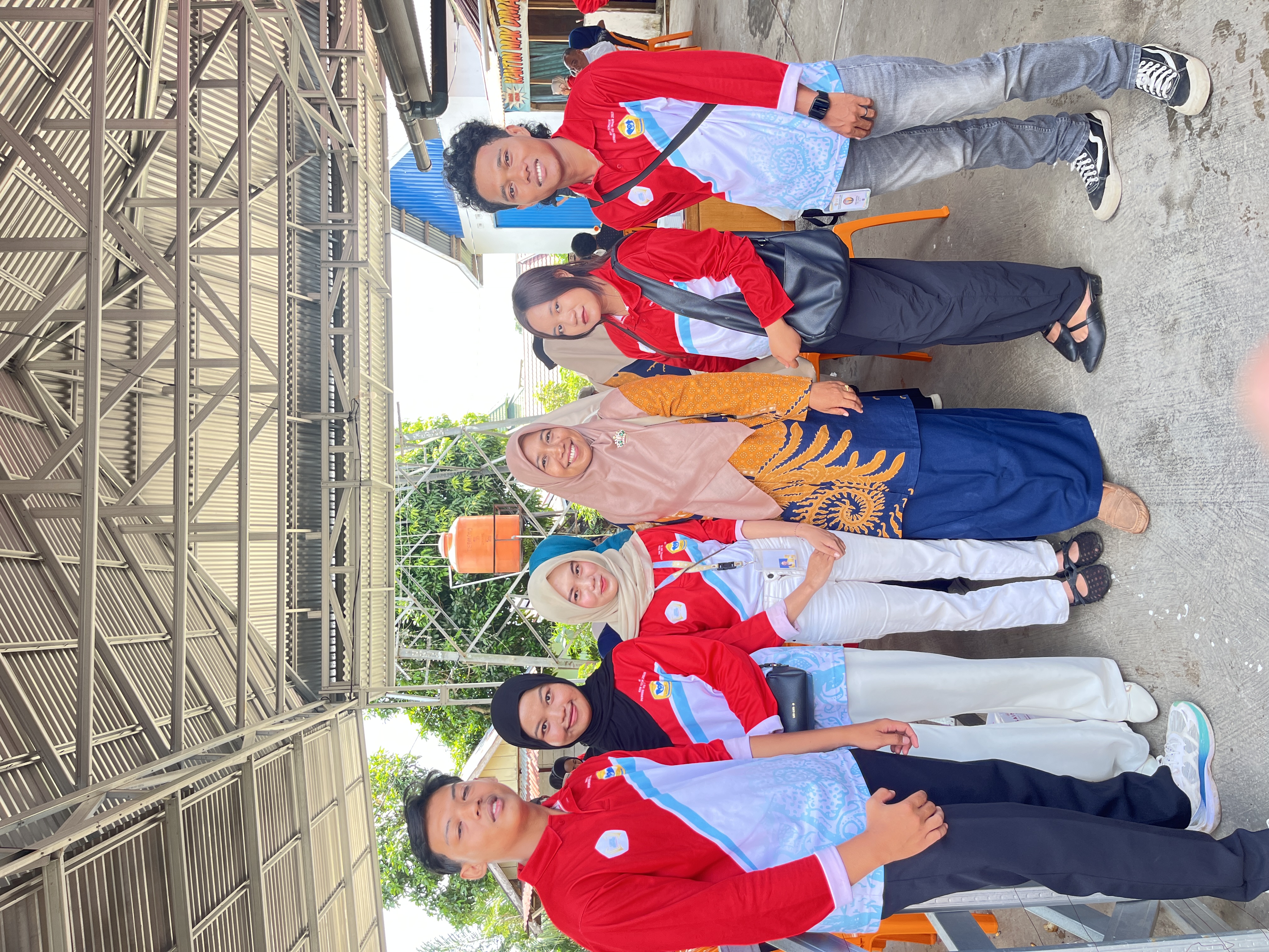 Foto bersama ibu DPL selesai Acara FGD ke 2