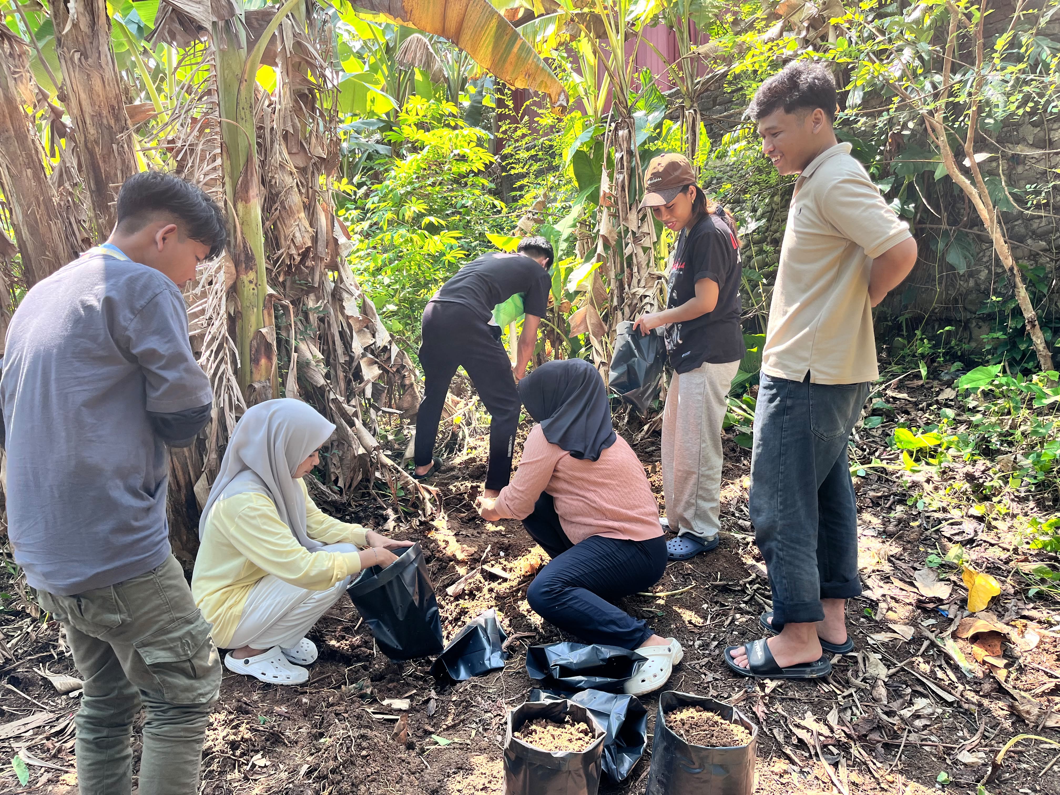 Pengisian tanah 