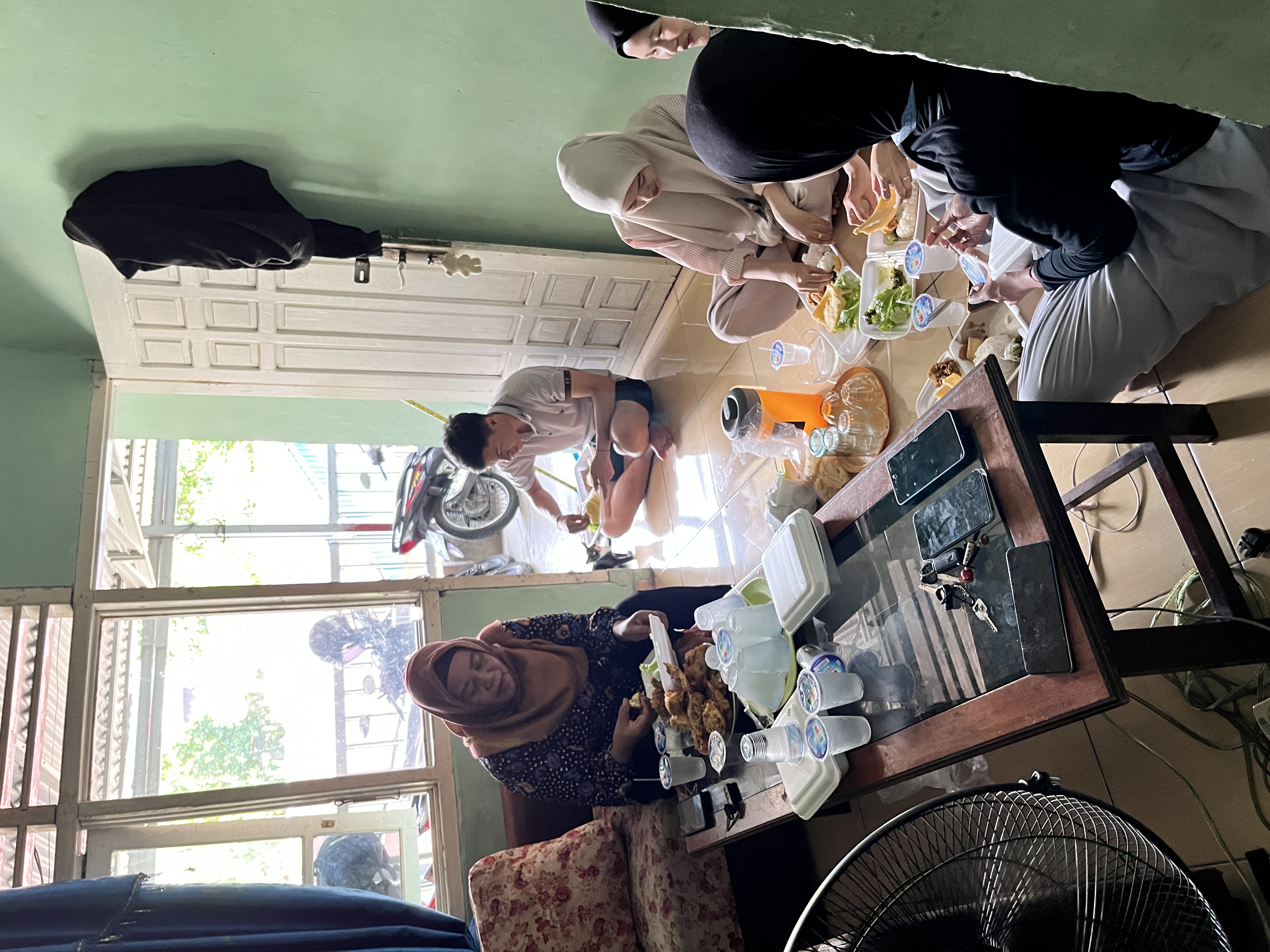  Makan Bersama DPL, Pererat Kebersamaan dan Kekompakan