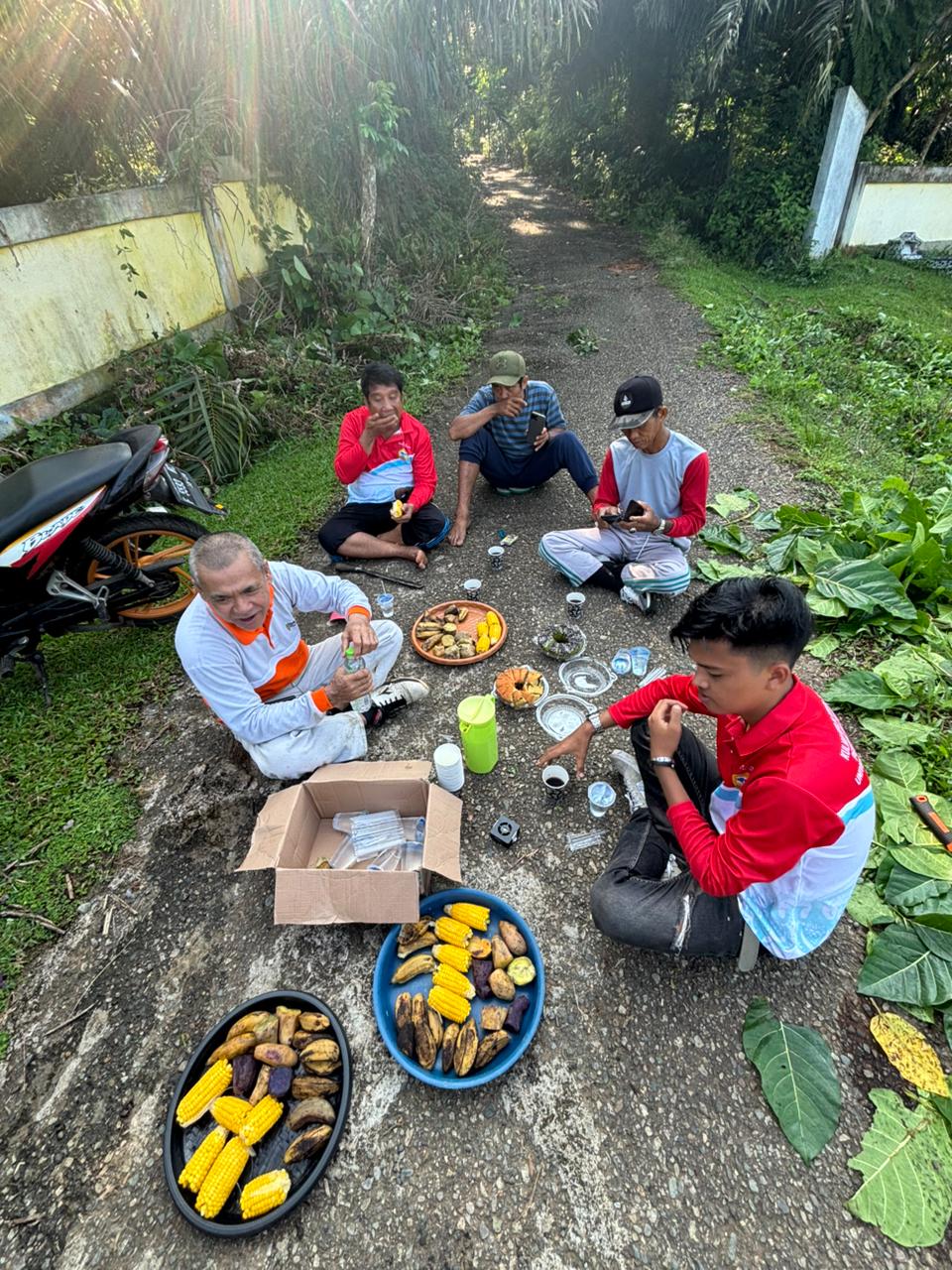 Makan bersama