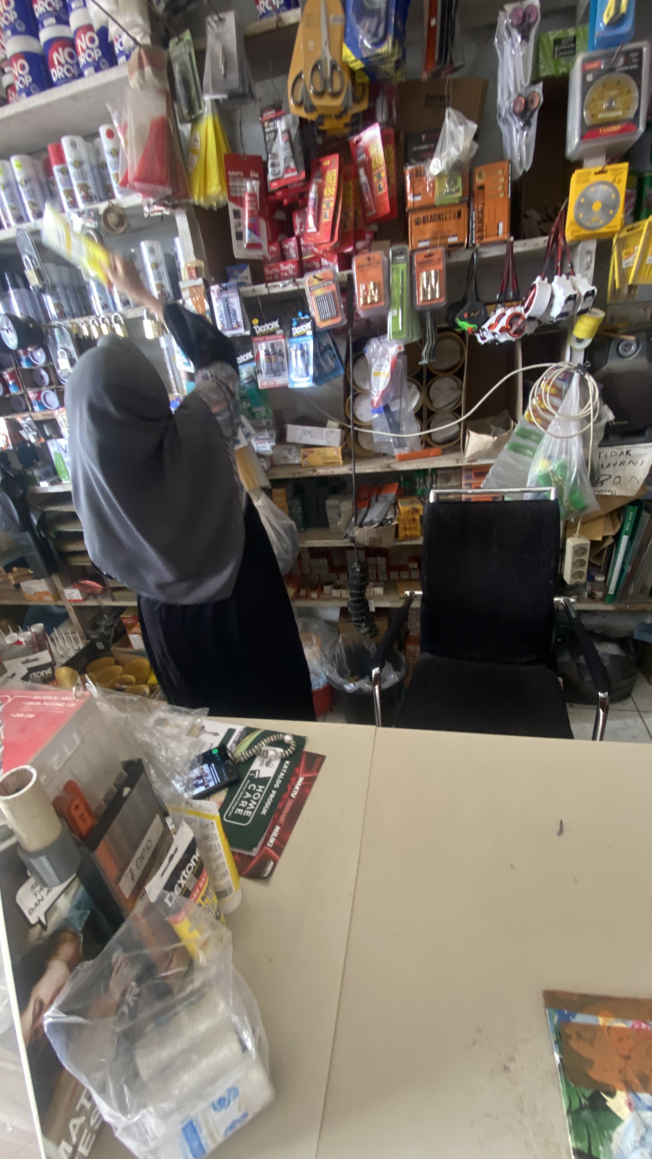 membeli tirett untuk bank smpah