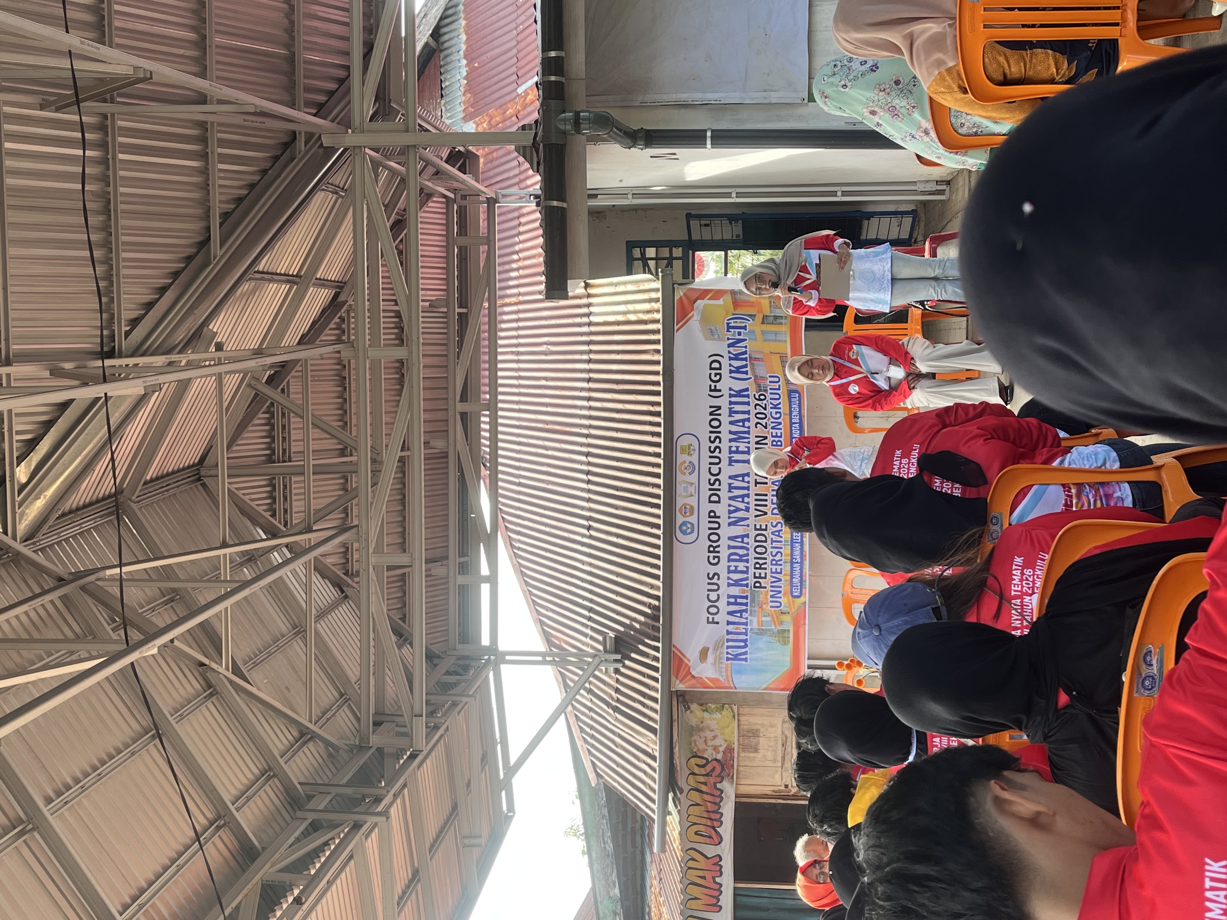 pembukaan kegiatan FGD di kantor lurah