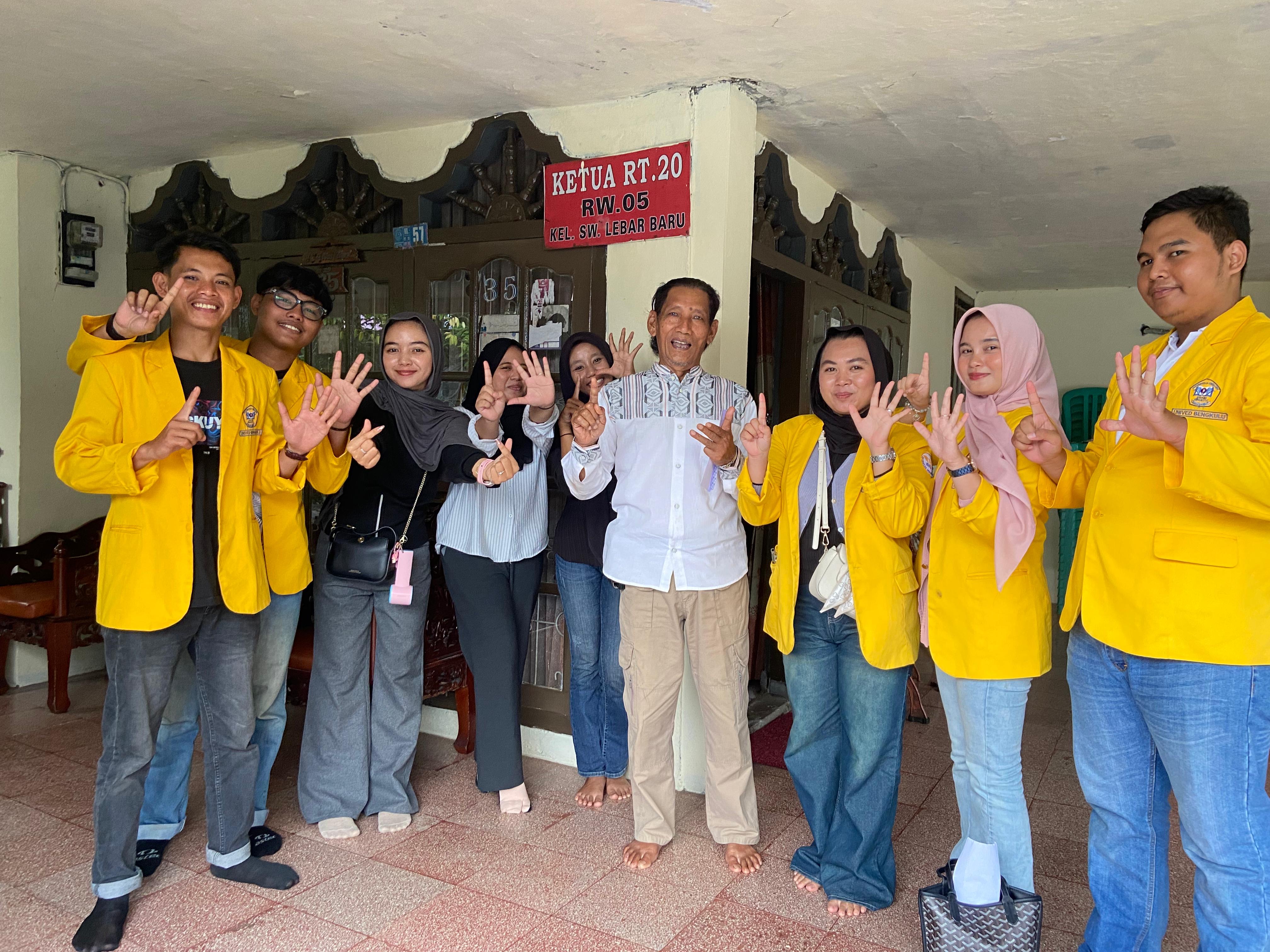 Pertamuan Pertama Dengan Bapak Rt 20