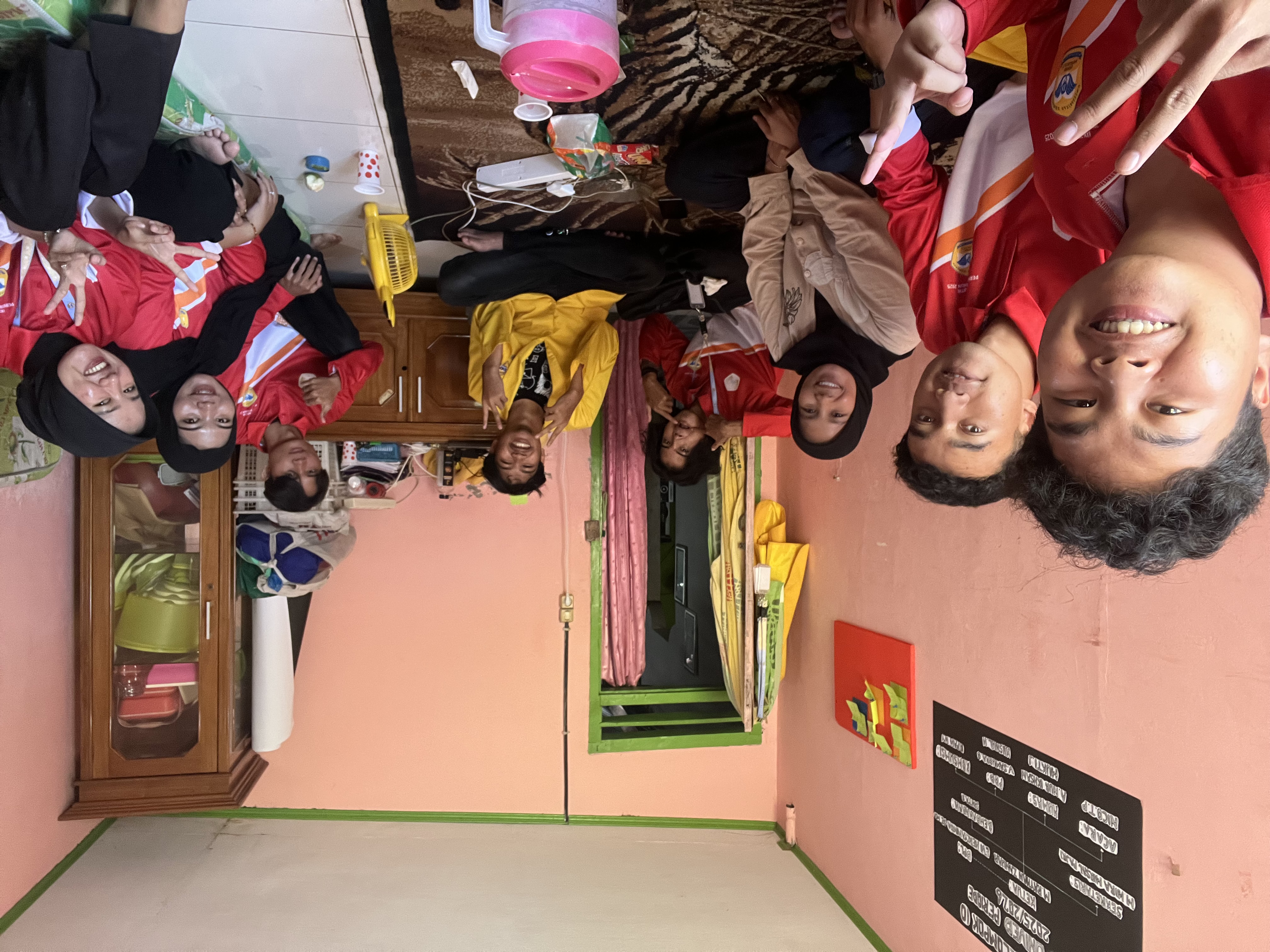 Kunjugan DPL Ke posko sekaligus pengecekan struktur kelompok 